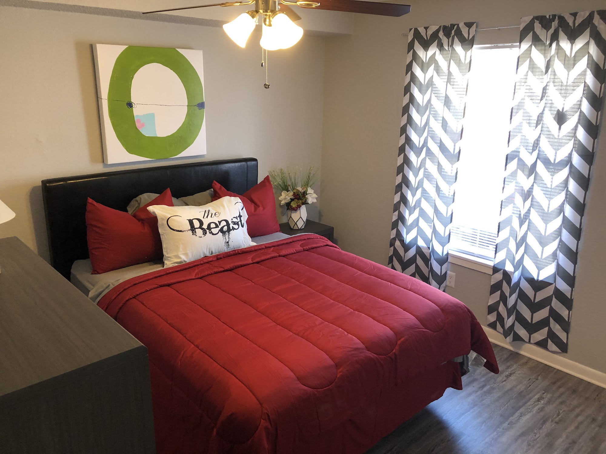 Oakwood Place Apartment Homes Menu