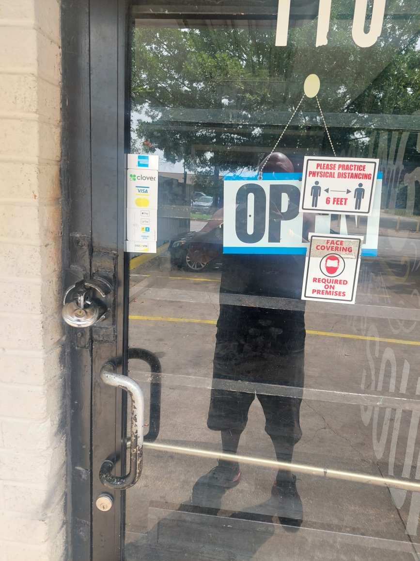 Exquisite Eatz 110 Longbranch Ln, Dallas, TX 75217