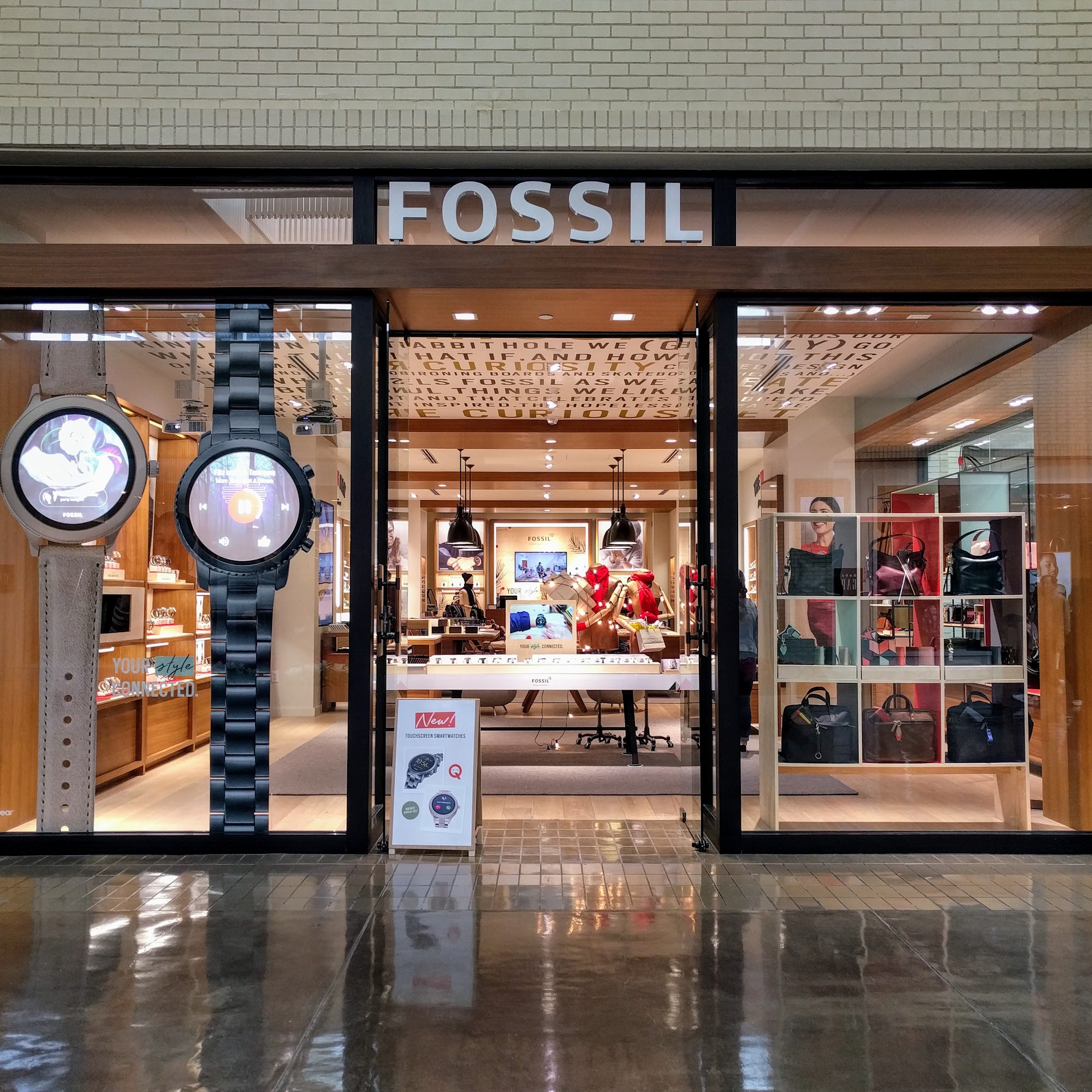 Fossil Store
