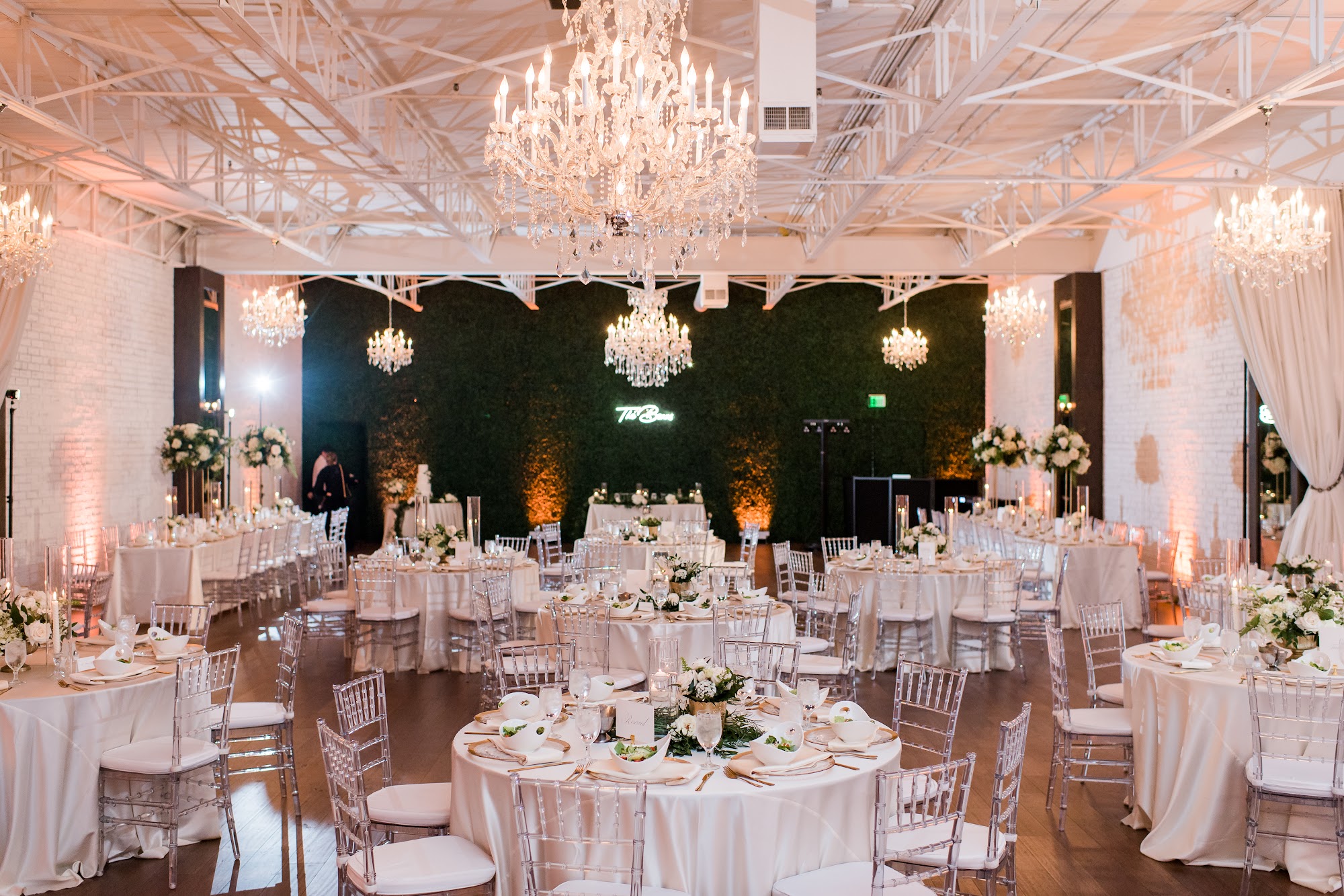 Howell and Dragon Dallas