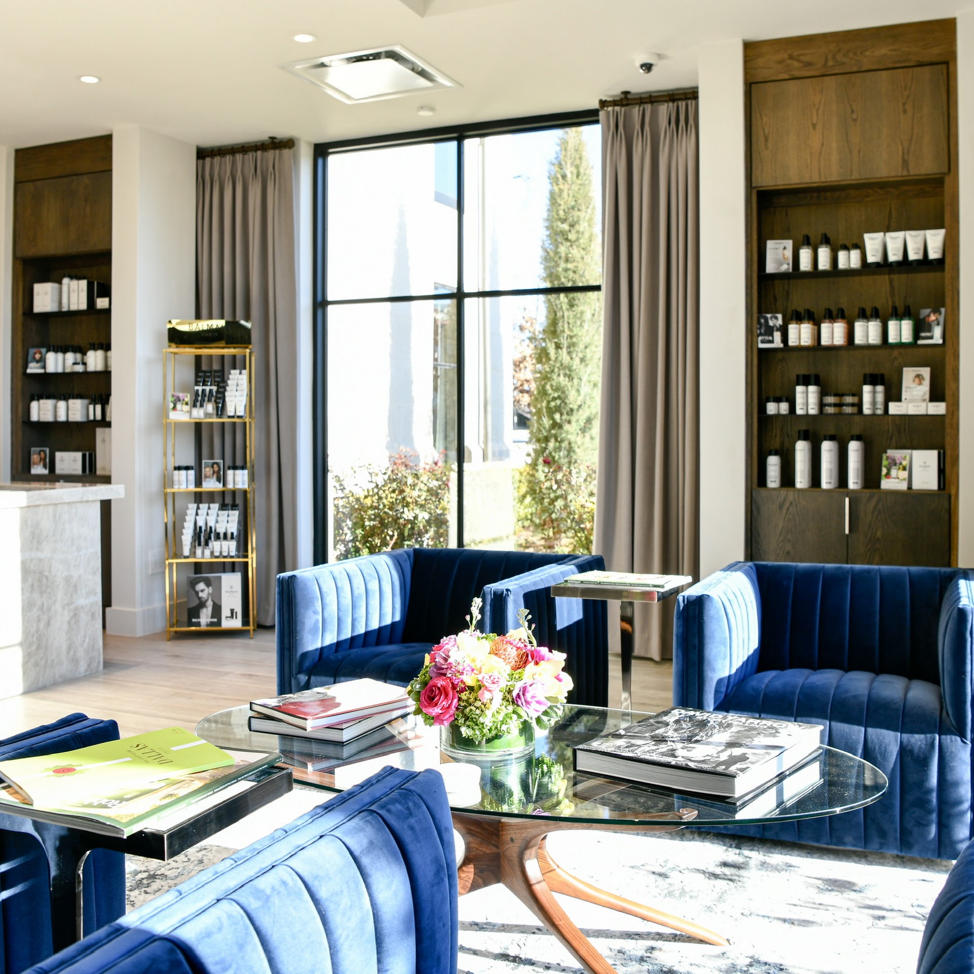 Rookstool Salon