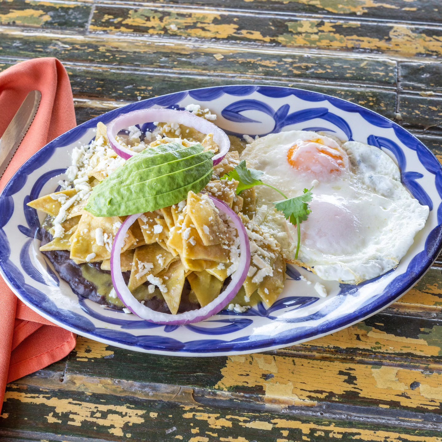 Santo Patio Del Valle