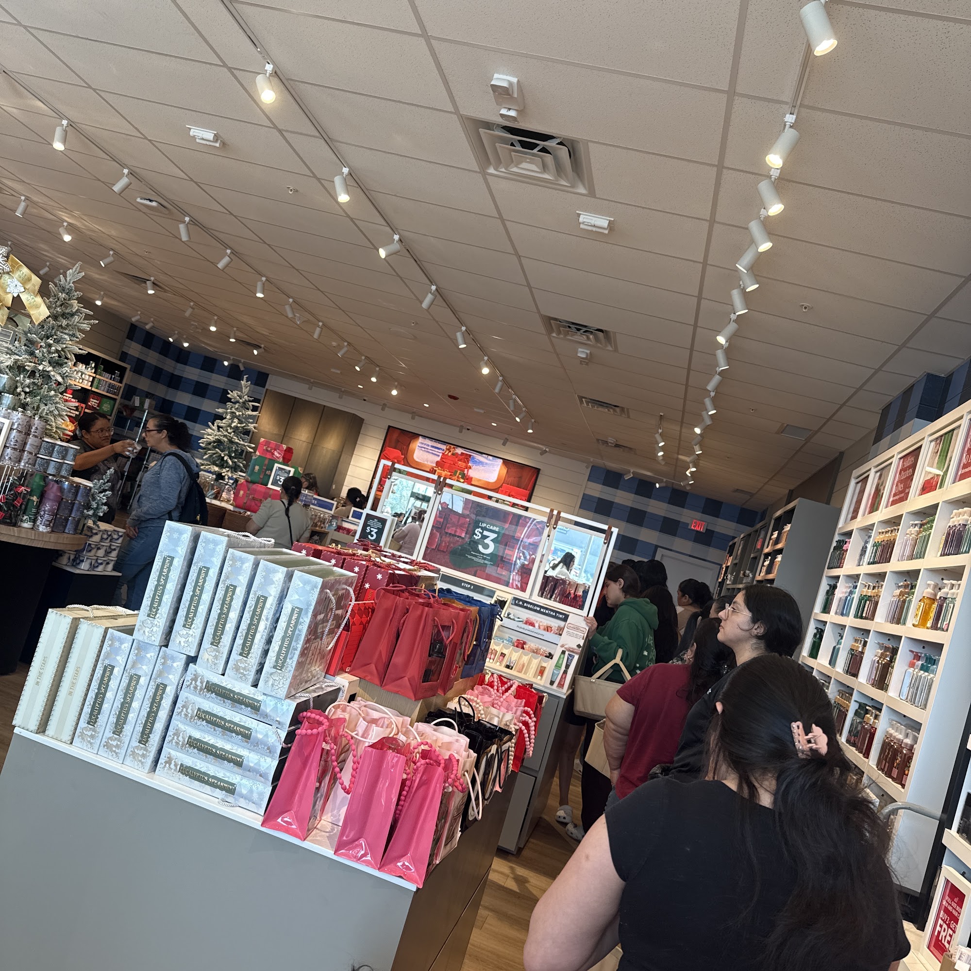 Bath & Body Works Donna