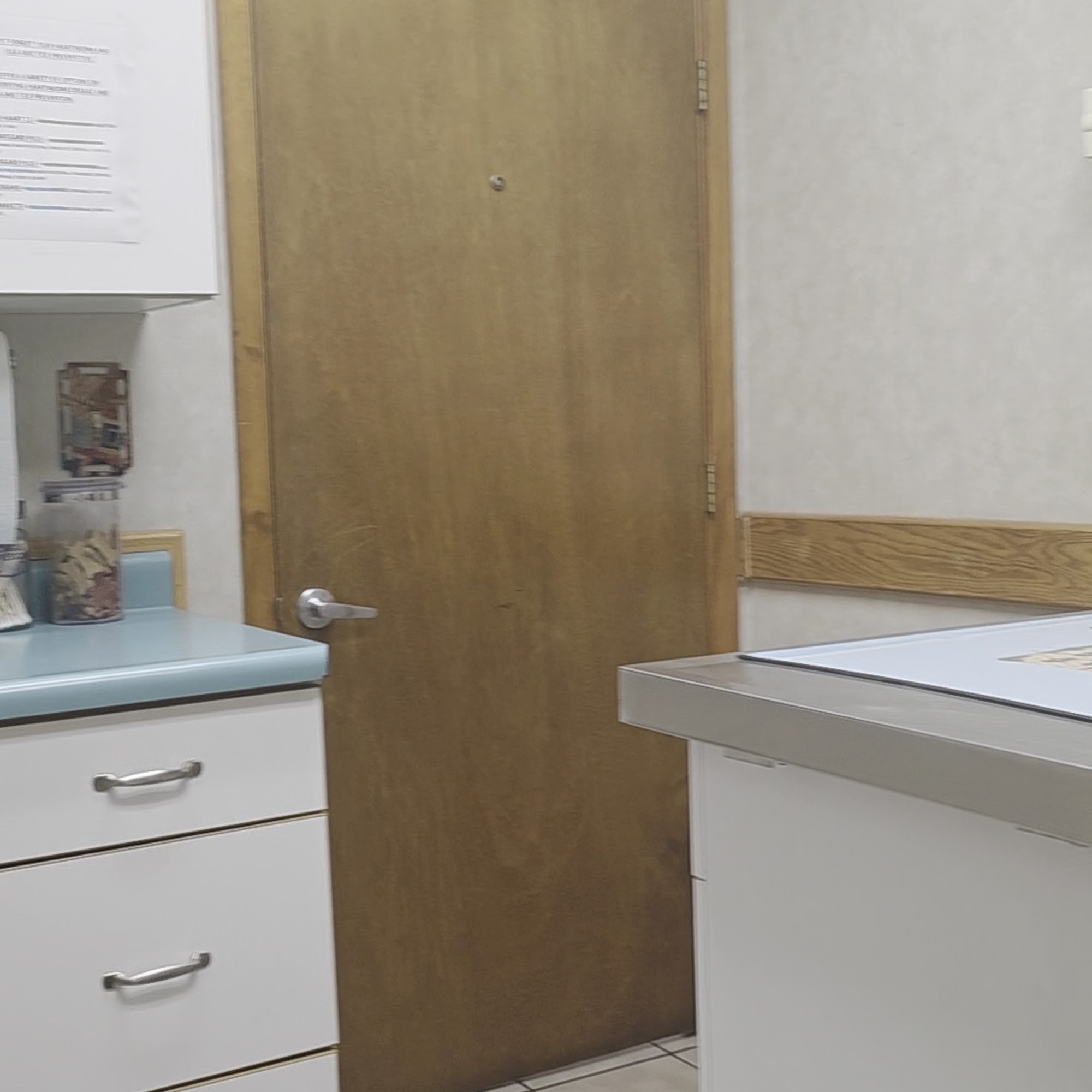 Adobe Animal Hospital and Veterinary Clinic El Paso