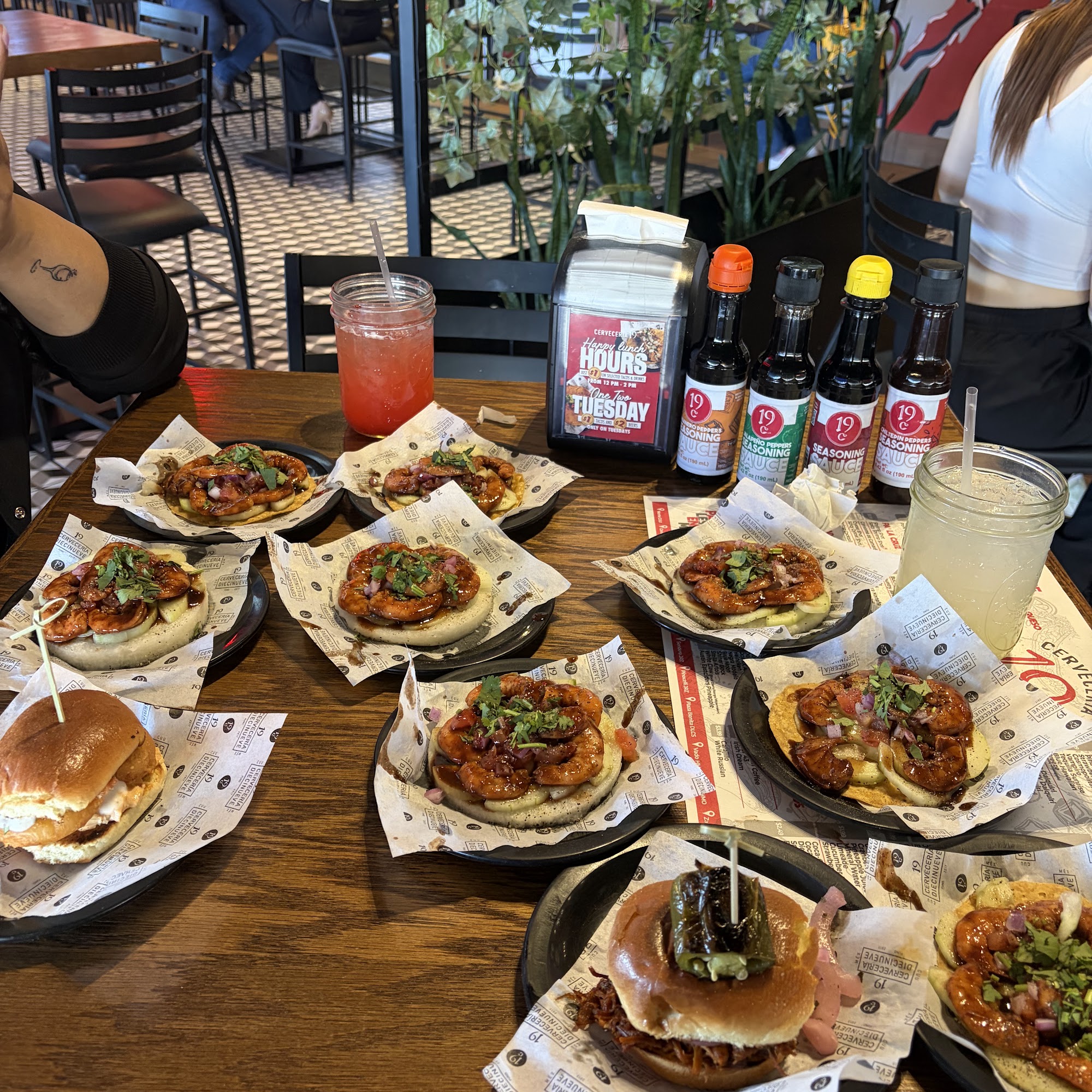 Cerveceria 19 Mesa St