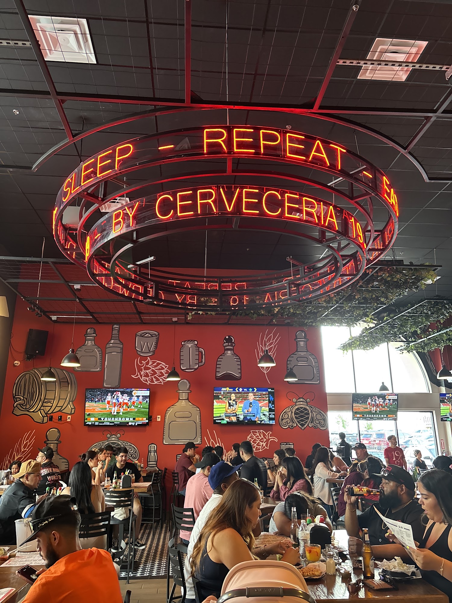 Cerveceria 19 Mesa St 5857 N Mesa St # 1, El Paso