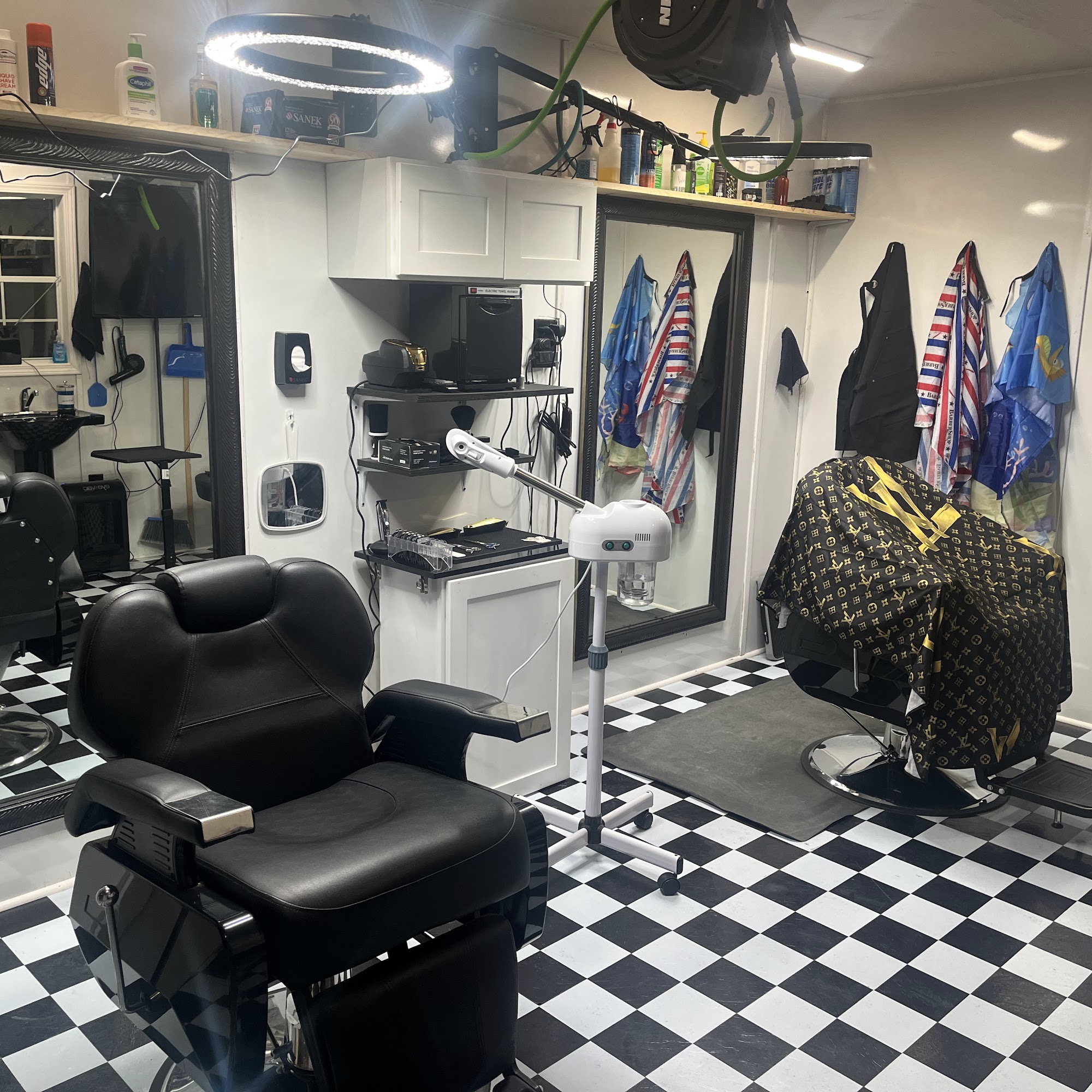 The Barber Barn 12081 FM487, Florence Texas 76527