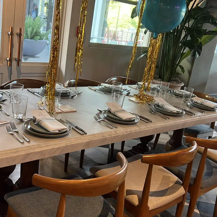 Photo credit: opentable