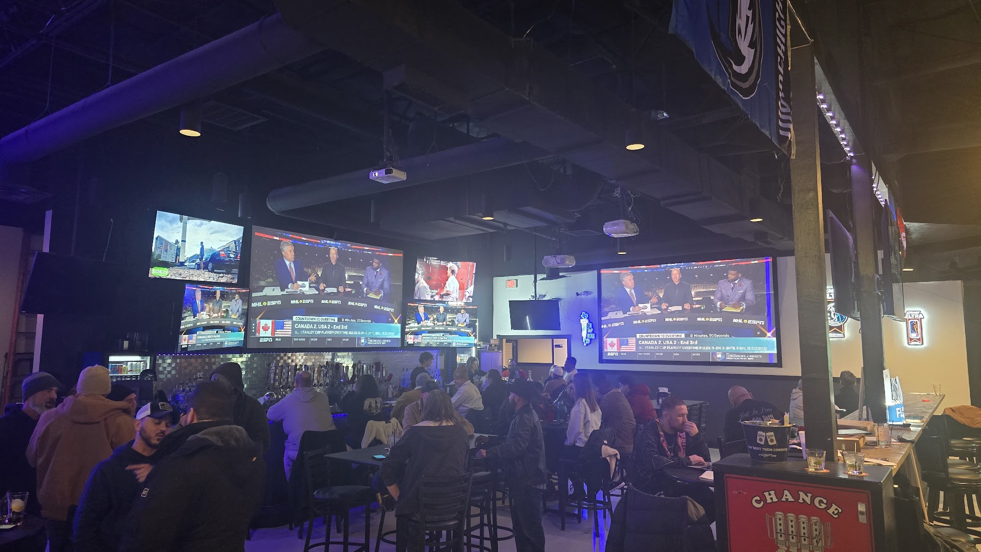 Sidelines Sports Tavern