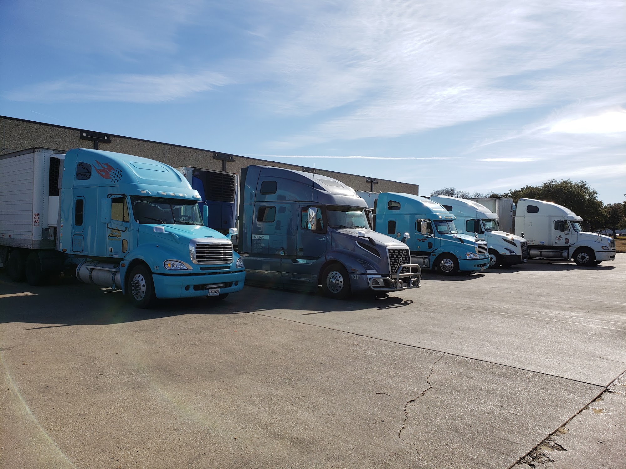 HL Distribution, Grapevine