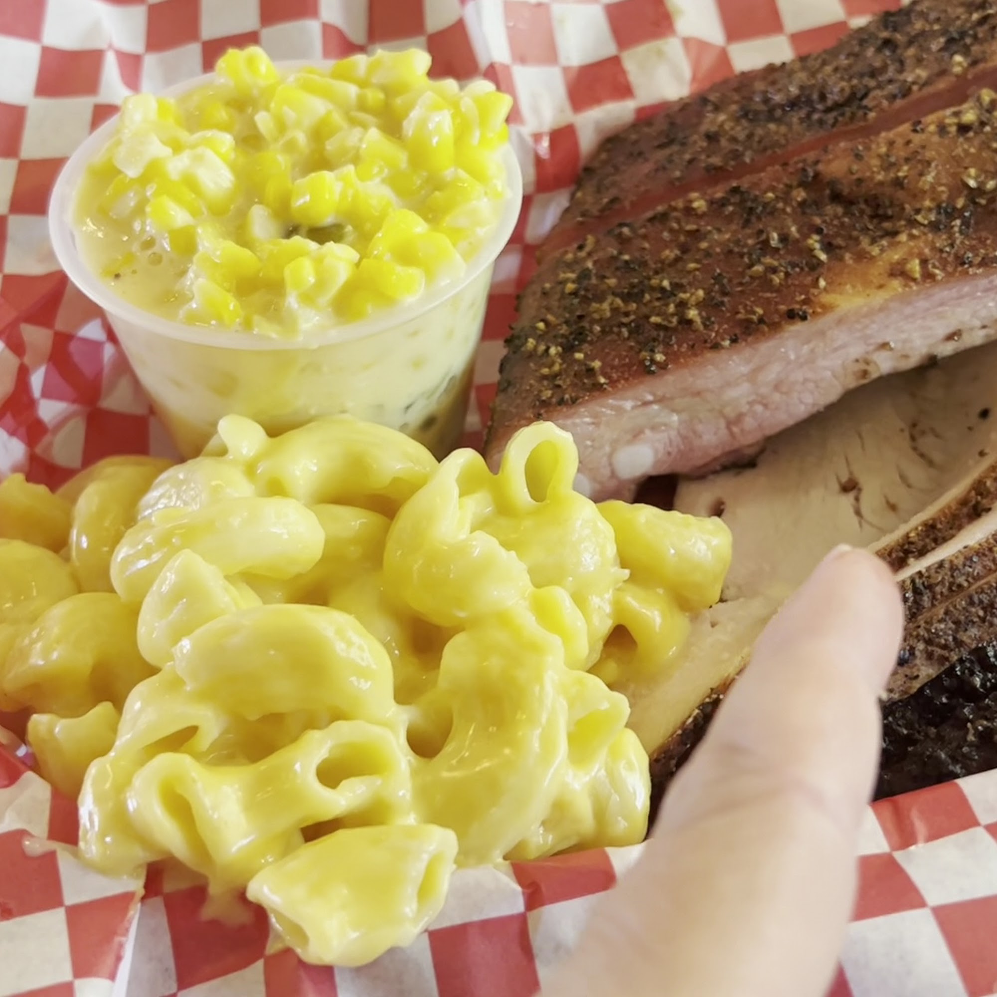 B-Daddy's Barbecue Helotes