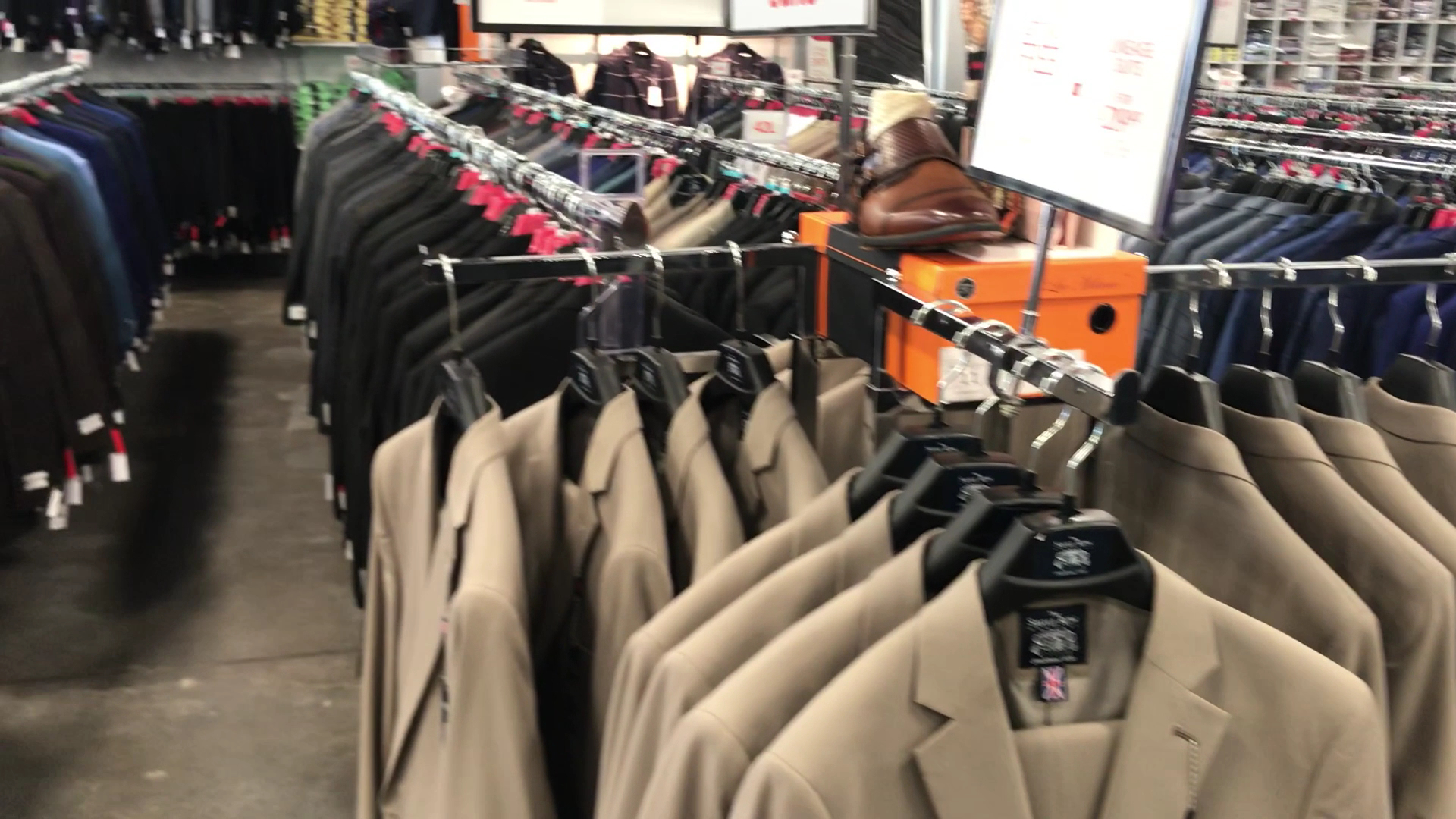 K&G FASHION SUPERSTORE - 8715 W Loop S, Houston TX - Hours, Directions ...