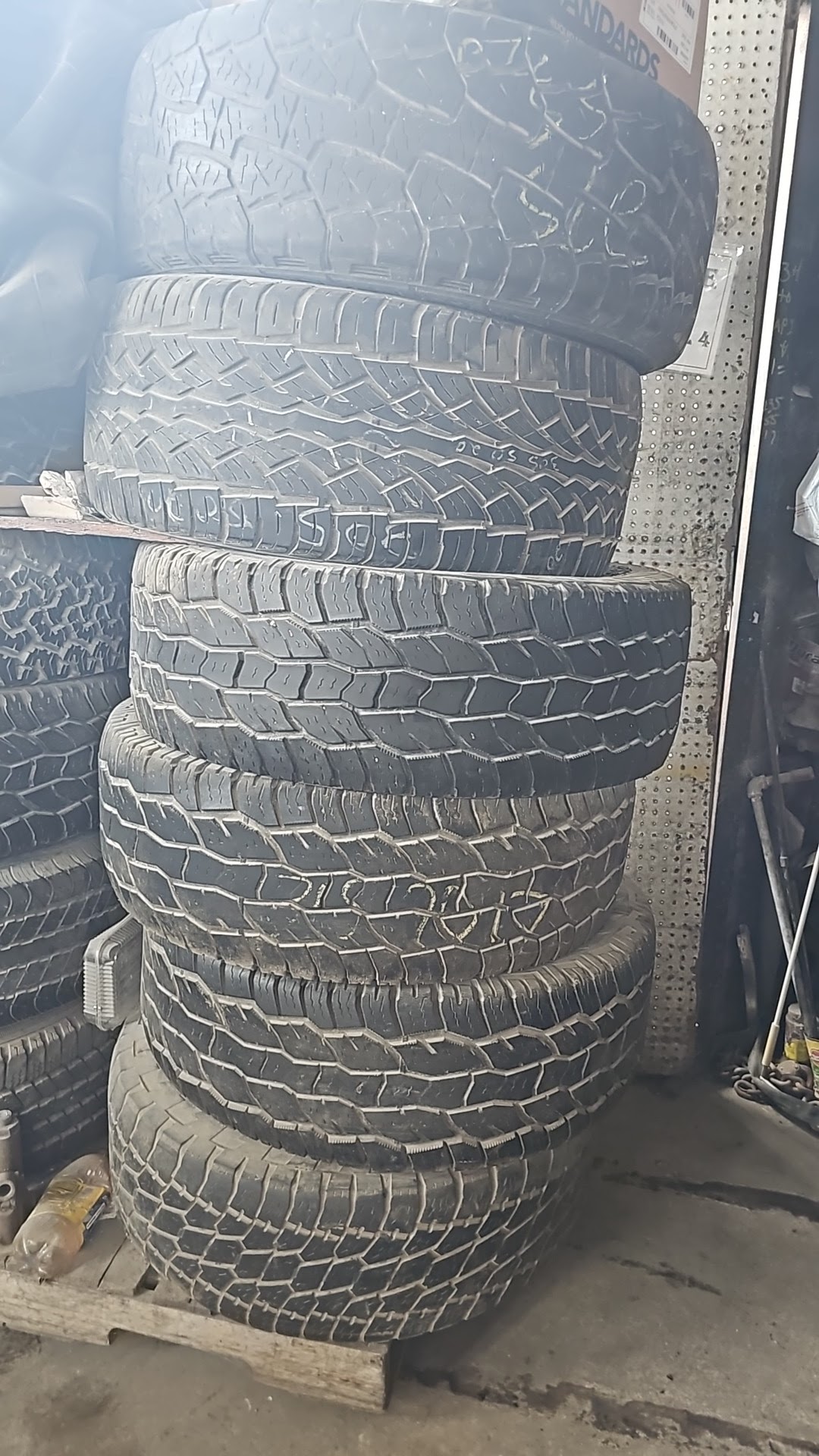 Sheldon Woods Tire Shop