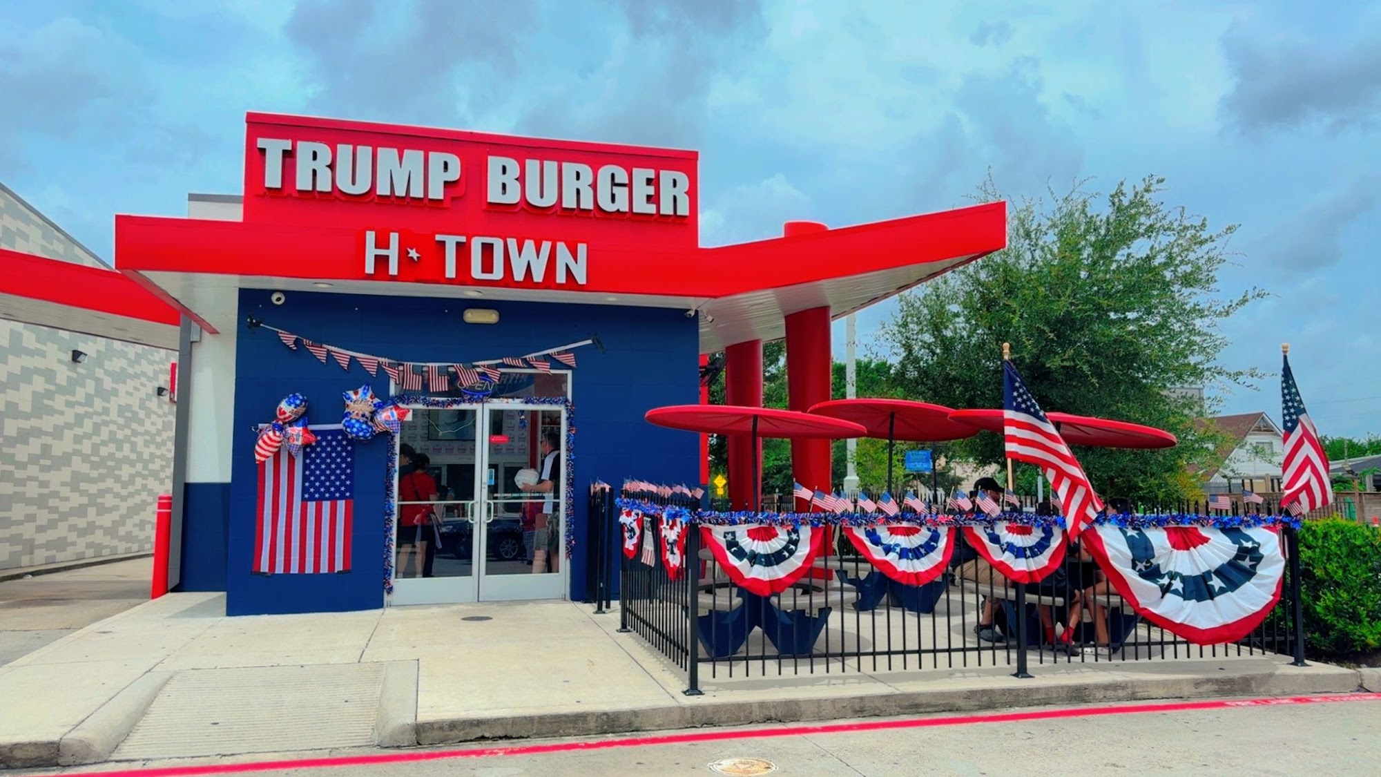 trump burger 3410 Chimney Rock Rd, Houston, TX 77057