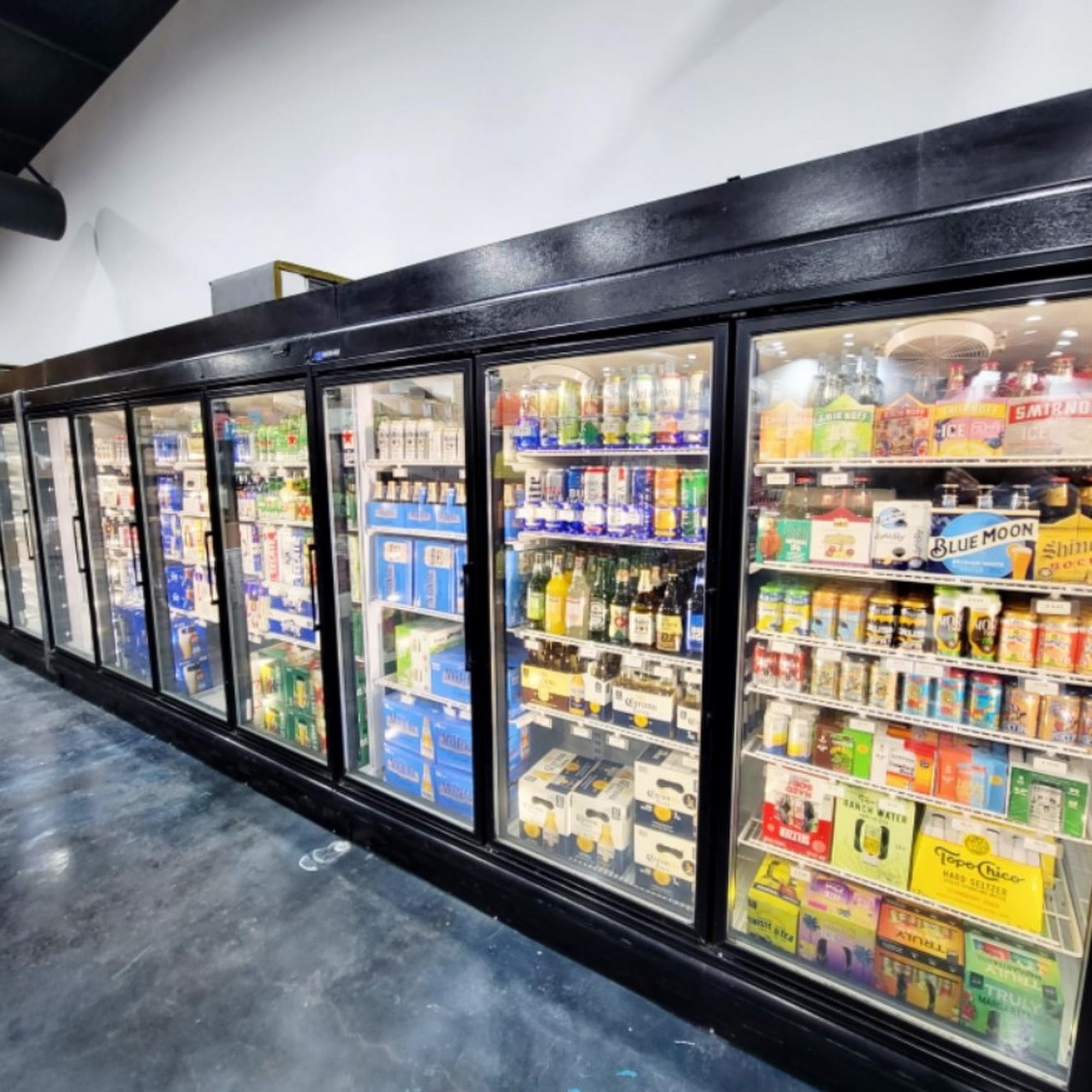 Tony's Bar Supply & Liquor