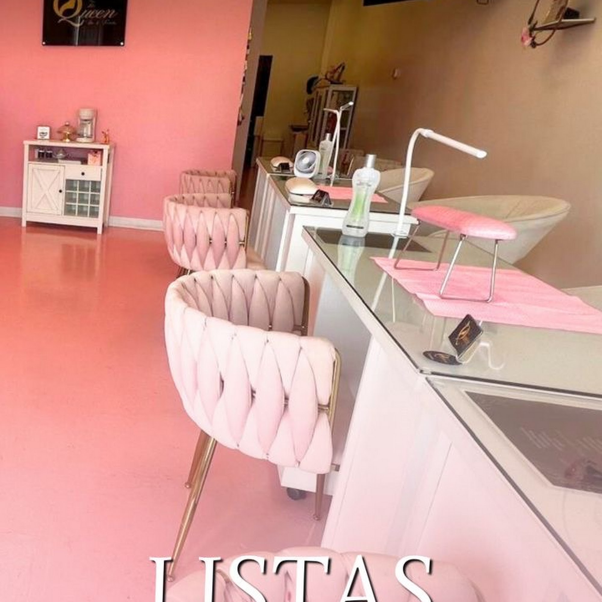 The queen spa & beauty - Nails 238 1st St E, Humble Texas 77338