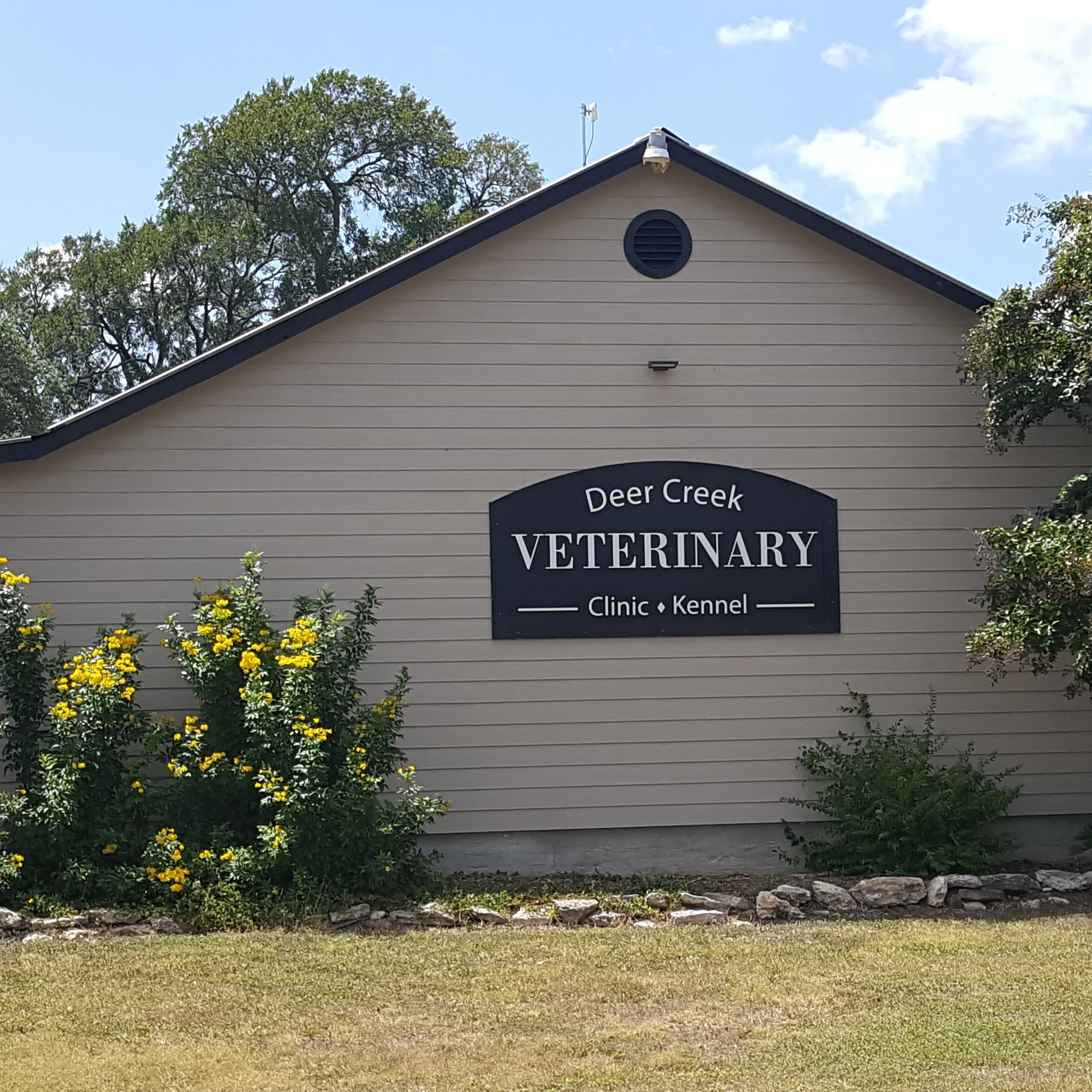 Deer Creek Veterinary Clinic P.A. Johnson City
