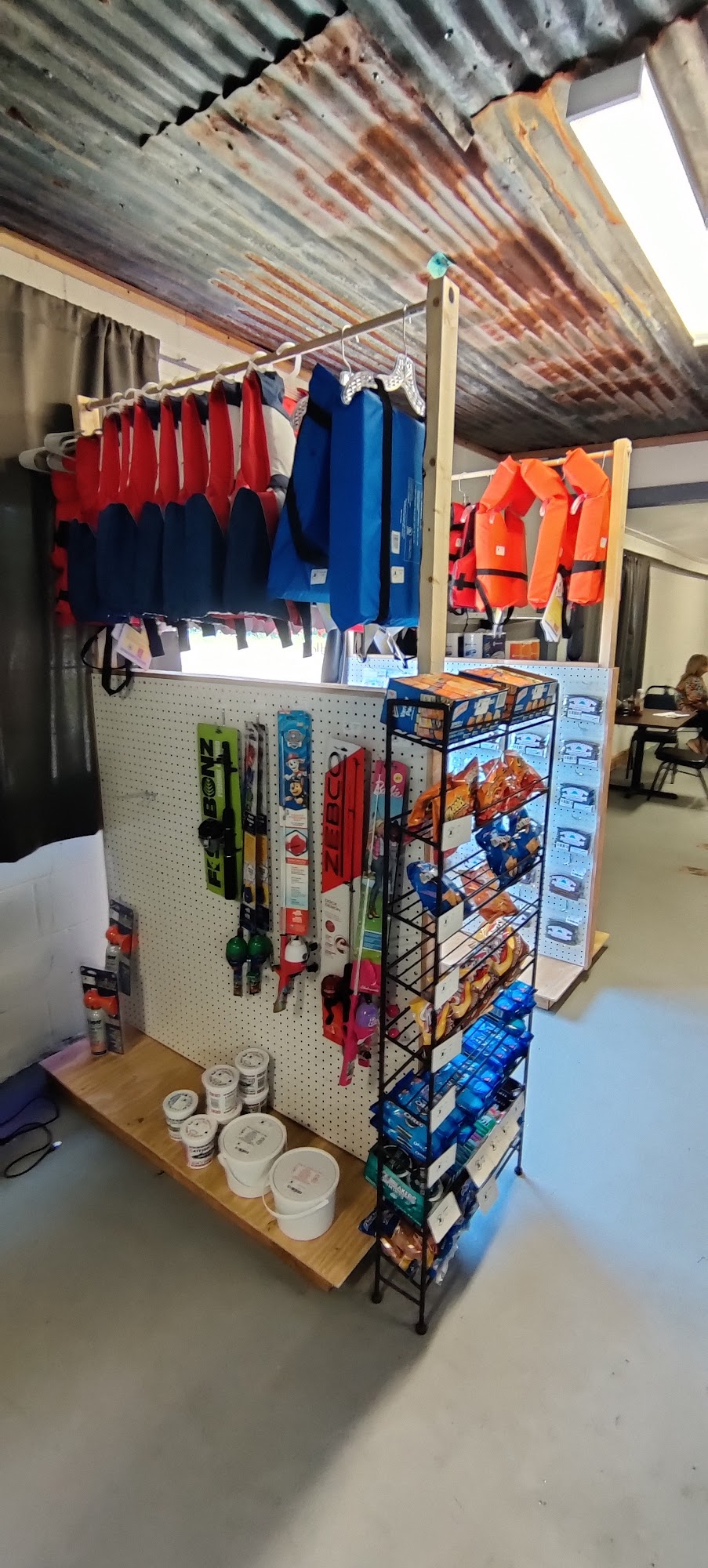 3F Bait Company & Diner Karnack