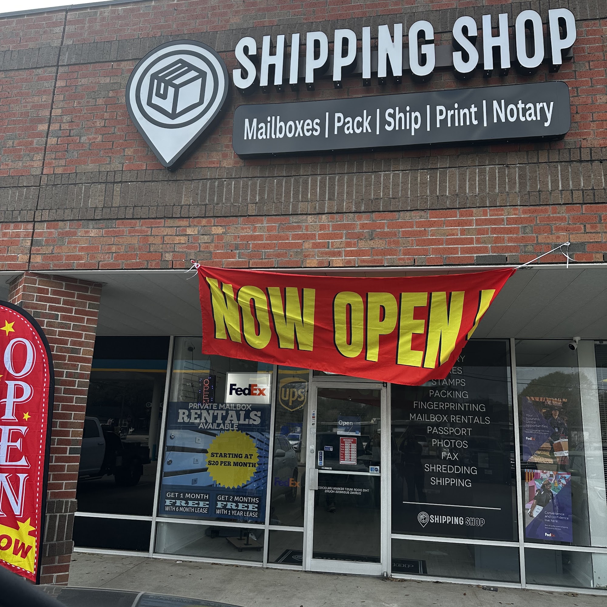 Shipping shop (FEDEX,UPS,USPS authorized shipping outlet) Katy