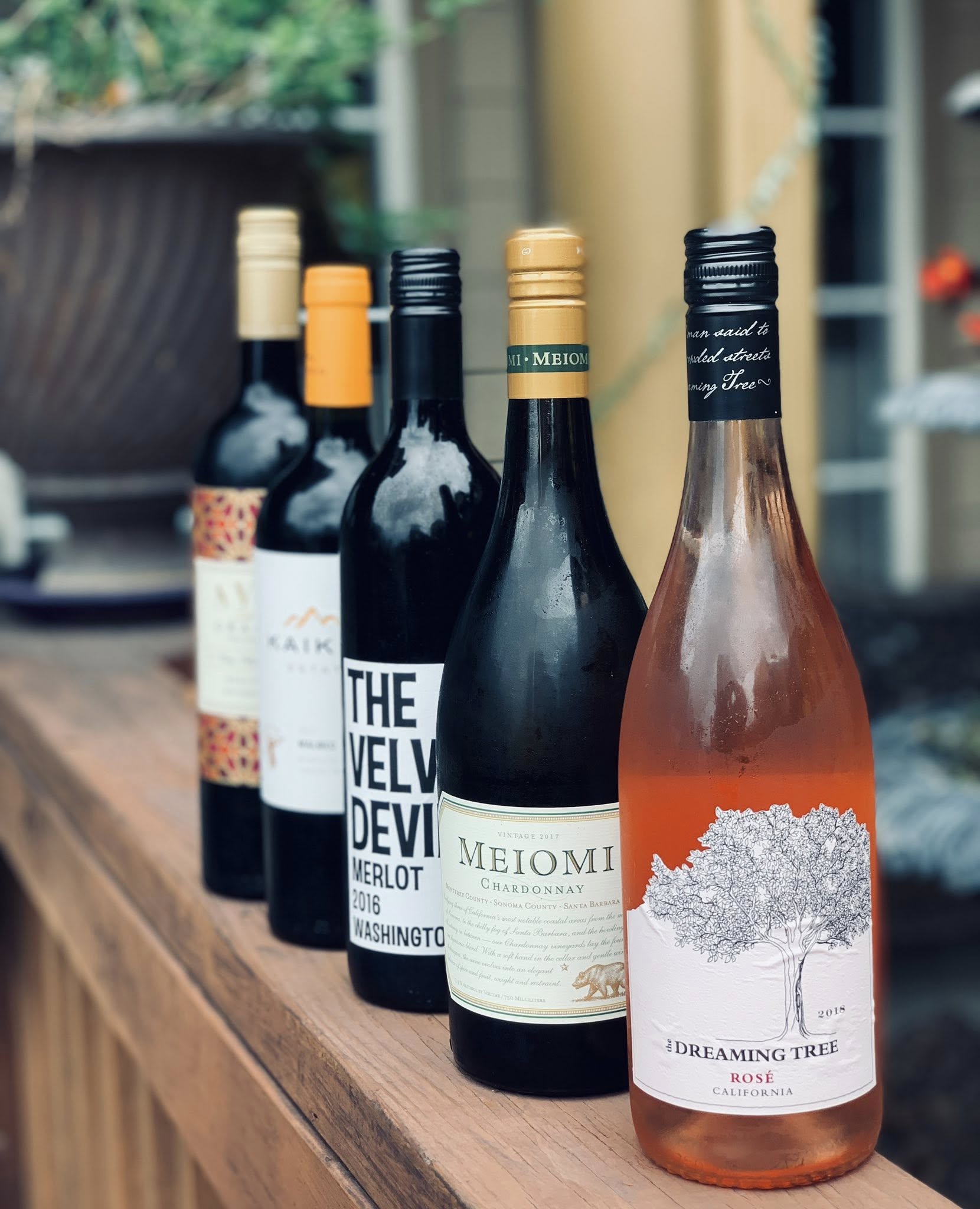 Bakkhus Taverna Kemah