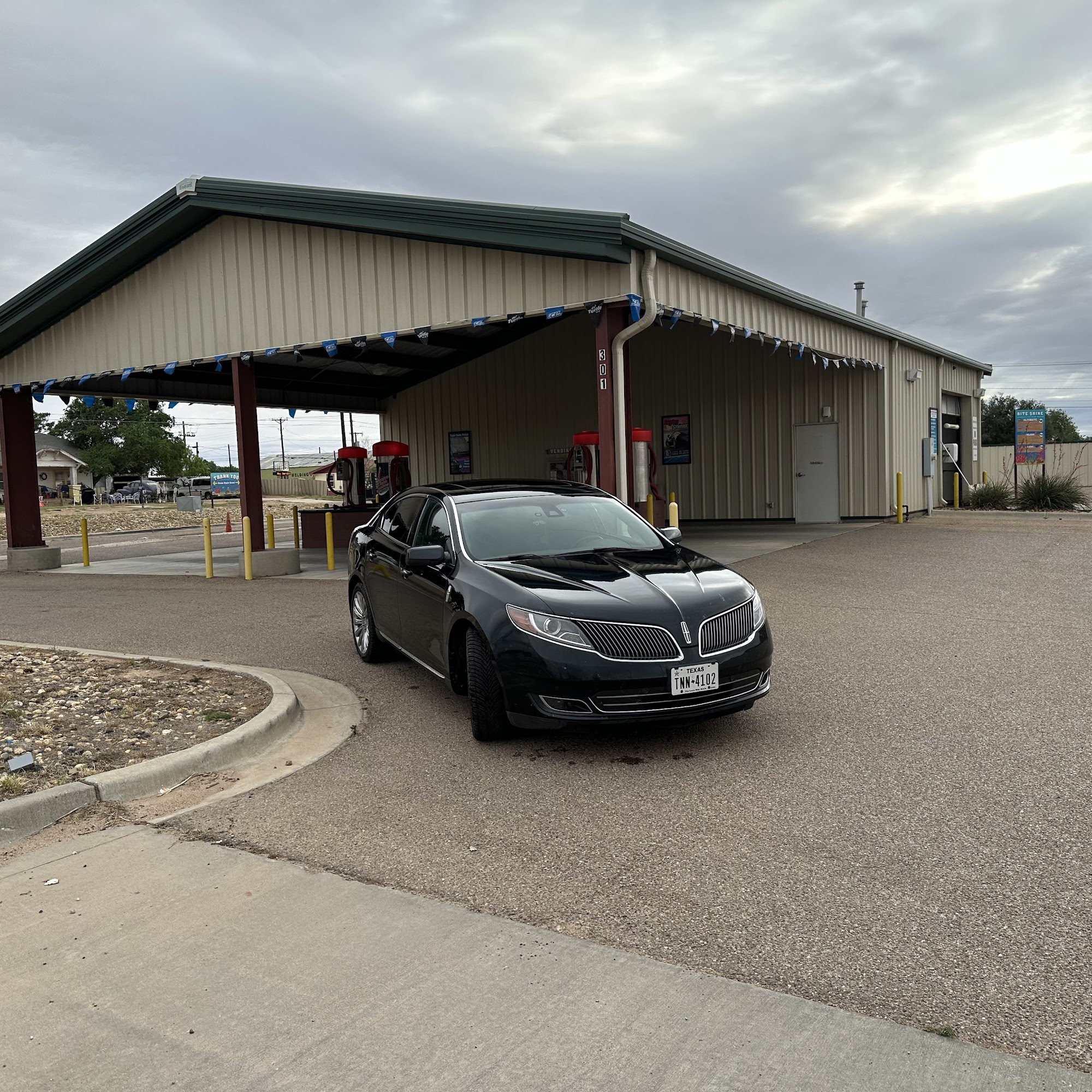 Rite Shine Car Wash