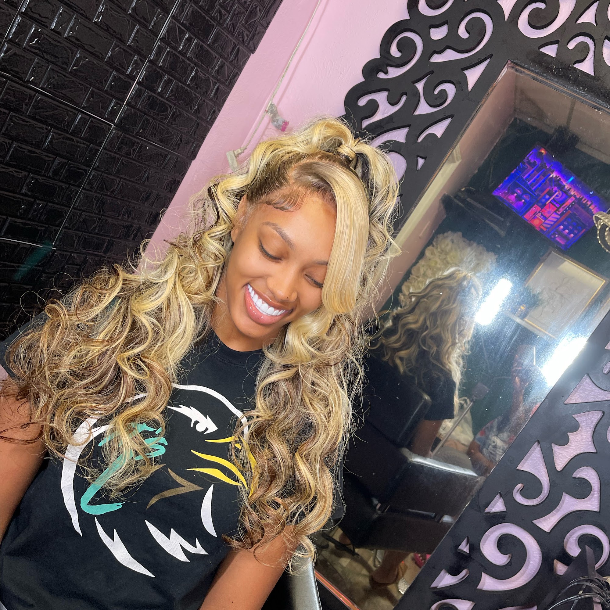 Sharity The Stylist