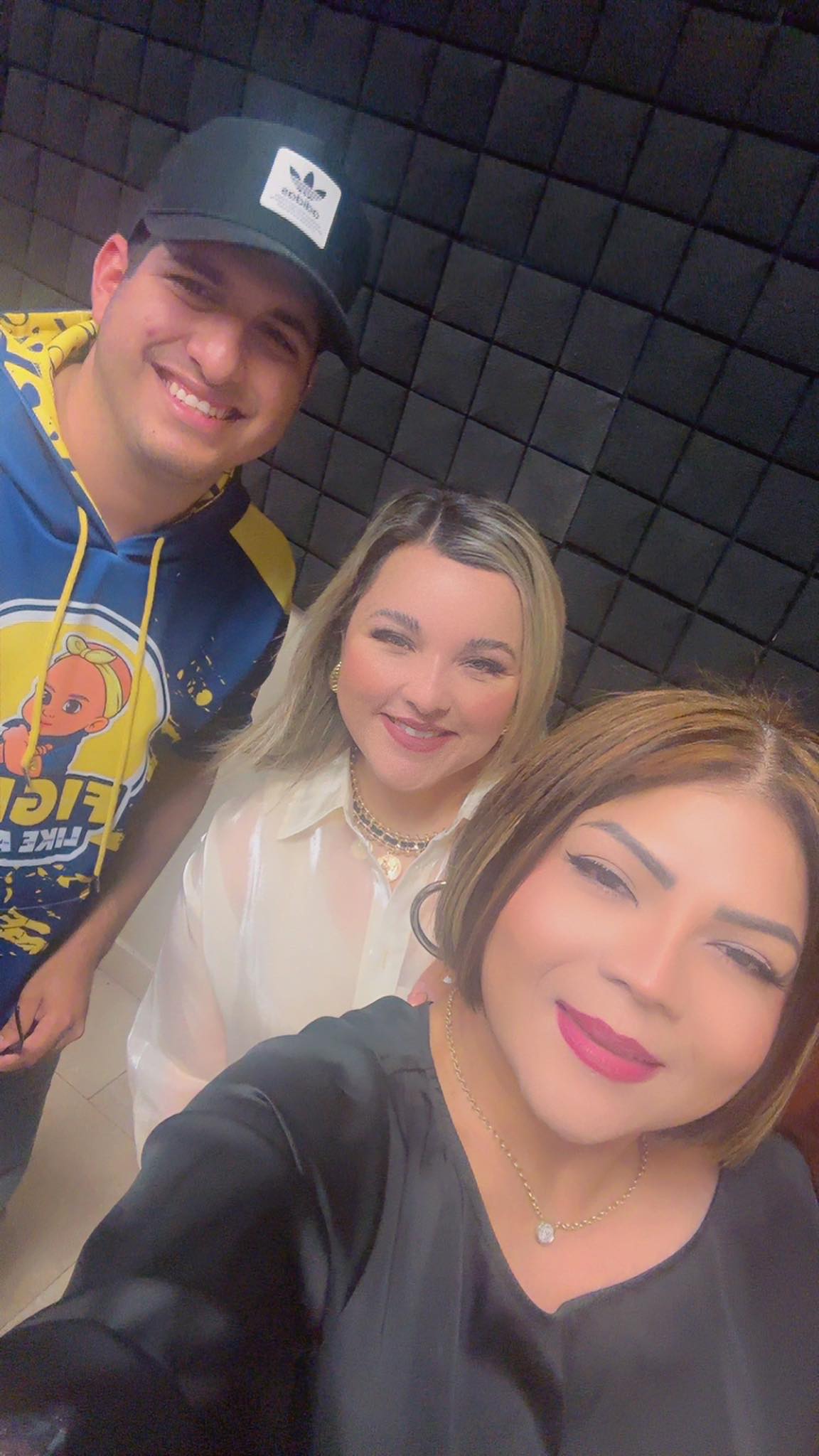 Dolce Beauty Hair & Spa Salon 416 Shiloh Dr, Laredo Texas 78045