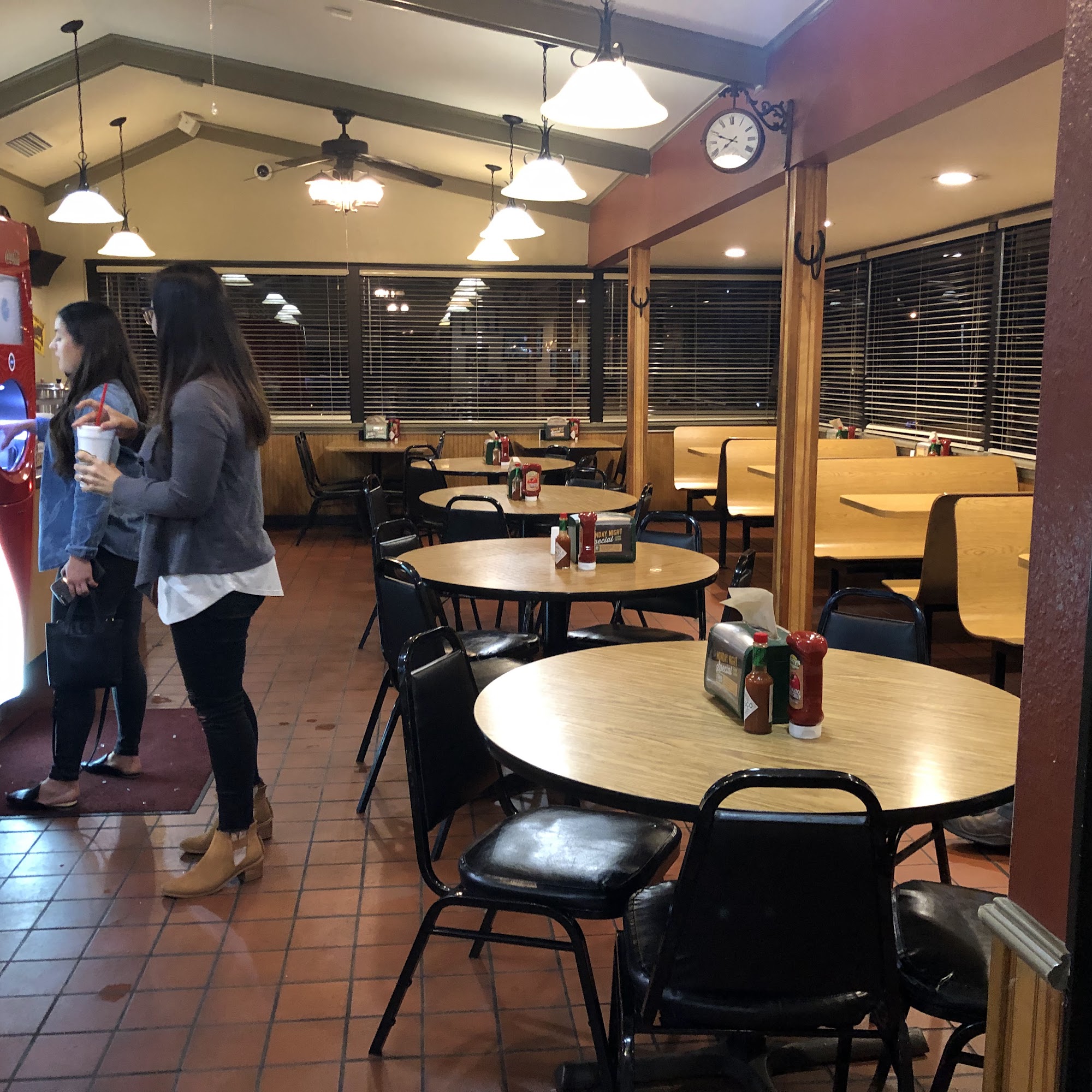 Jucys Hamburgers Longview