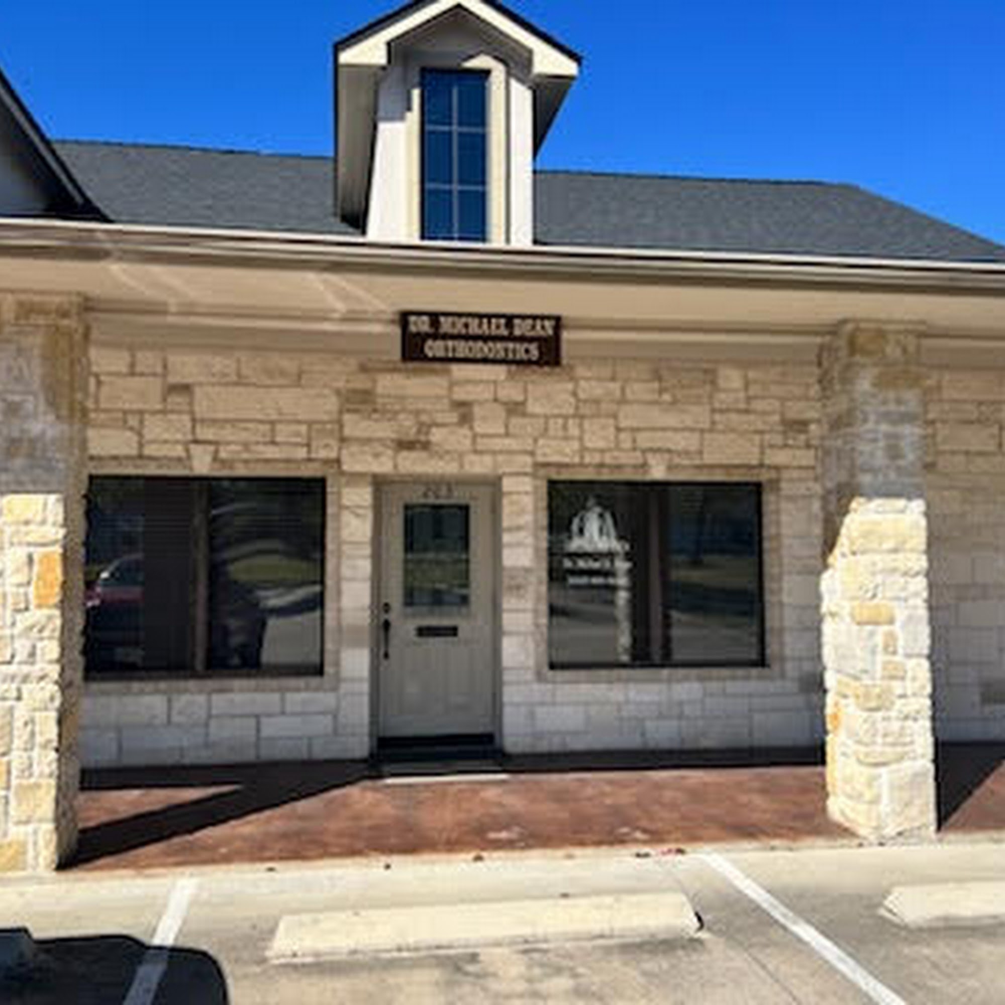 Dr. Michael E. Dean, DDS 503 Farm to Market Rd 1431, Marble Falls Texas 78654