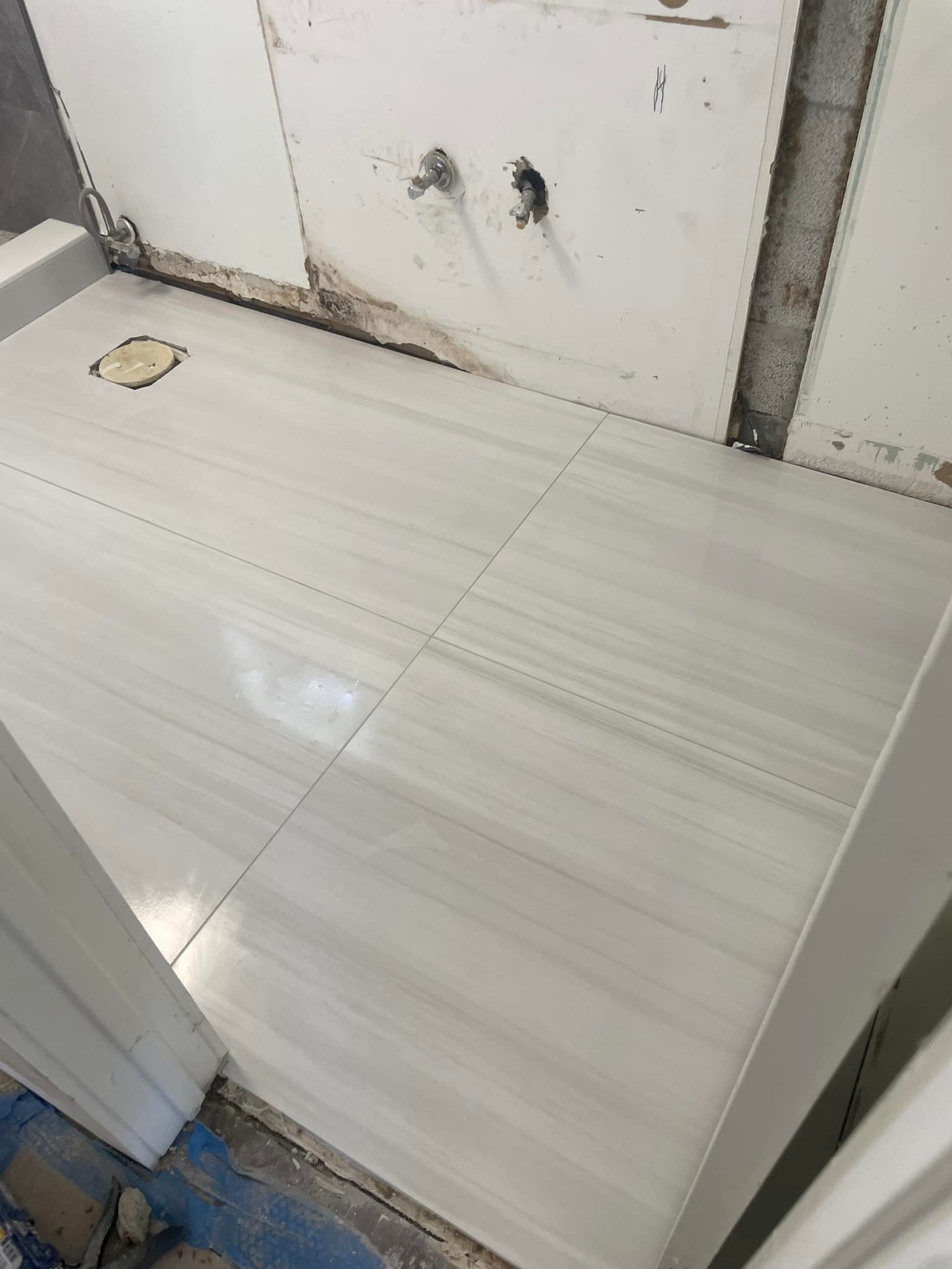 LUIS TILE INSTALLATION