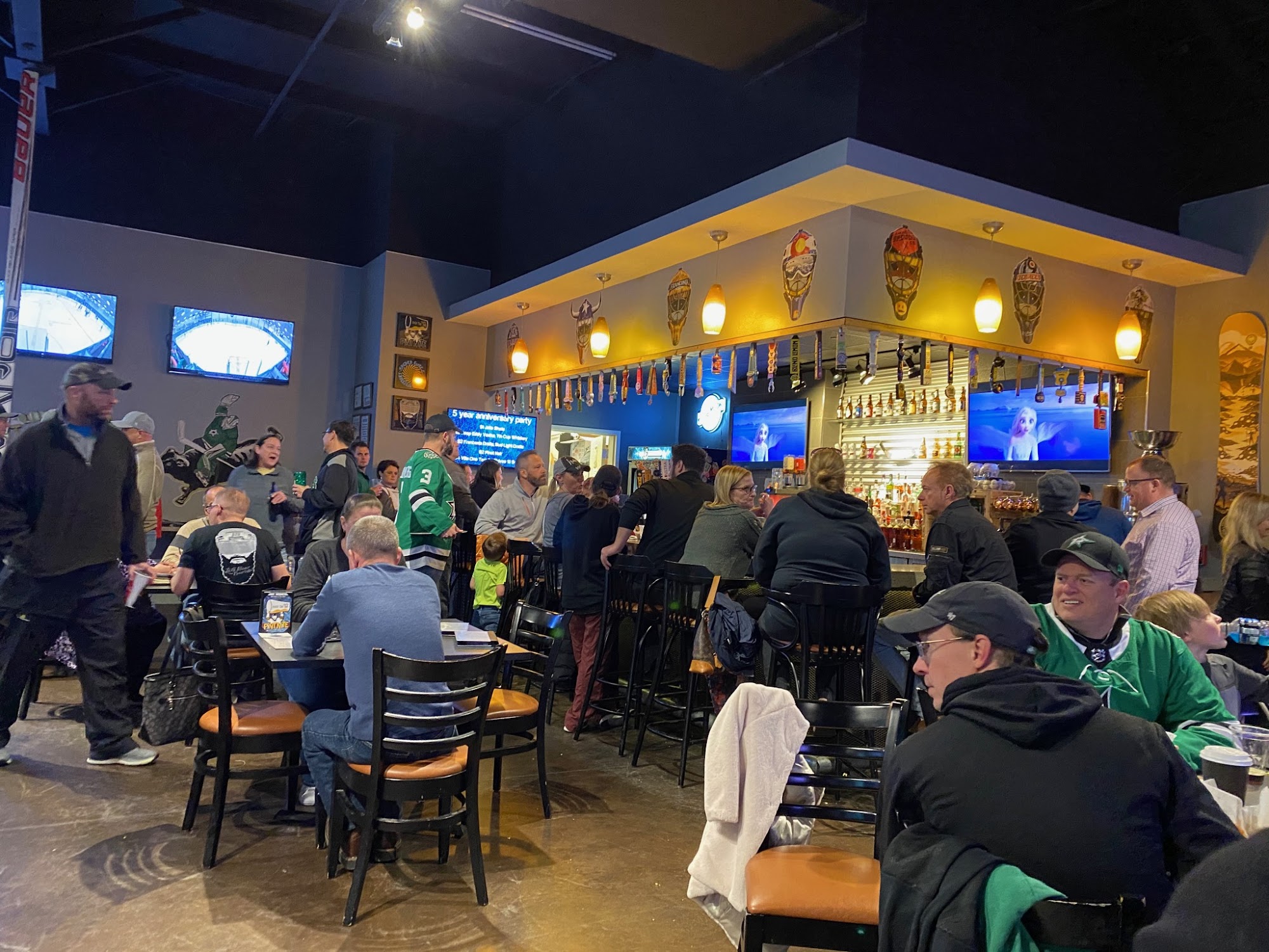 19 Degrees Sports Bar & Grill Mckinney