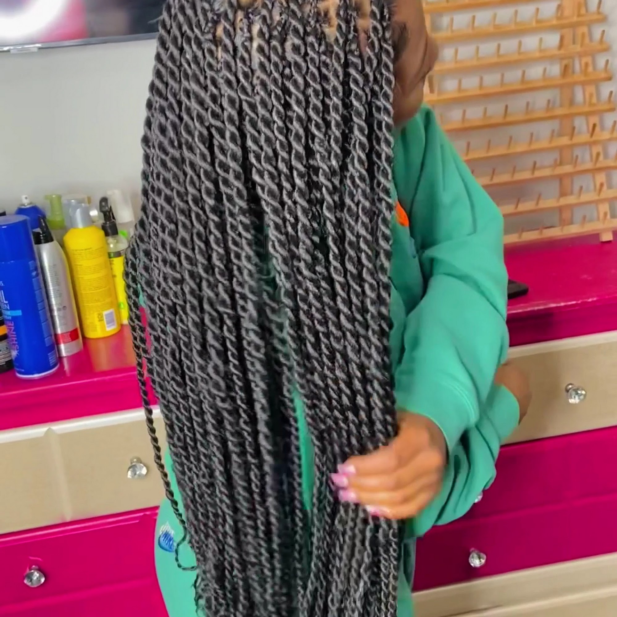 Braidswithbae LLC
