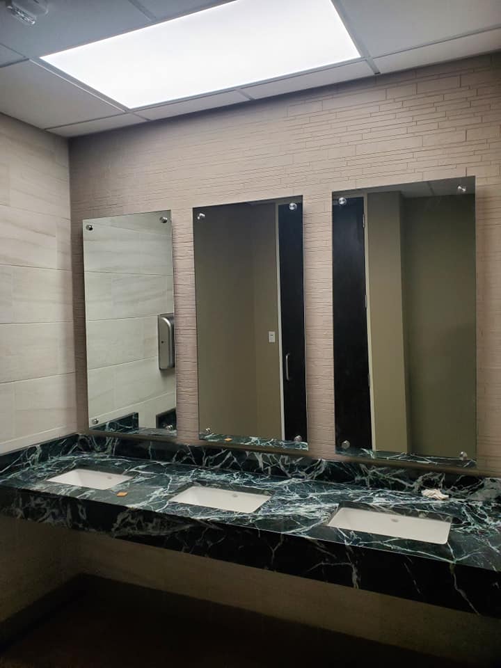 Amigos Glass & Mirror LLC