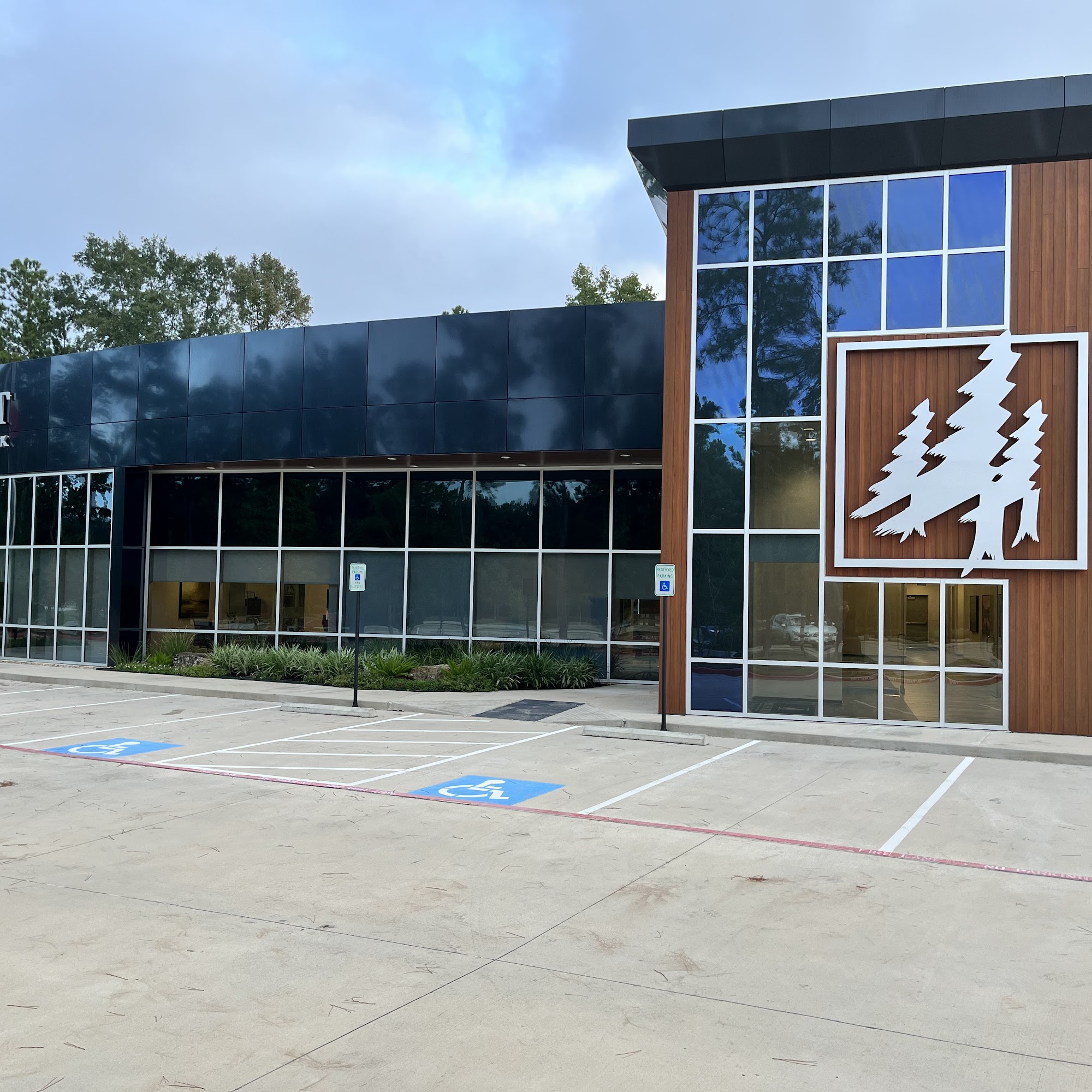 Woodforest National Bank Montgomery