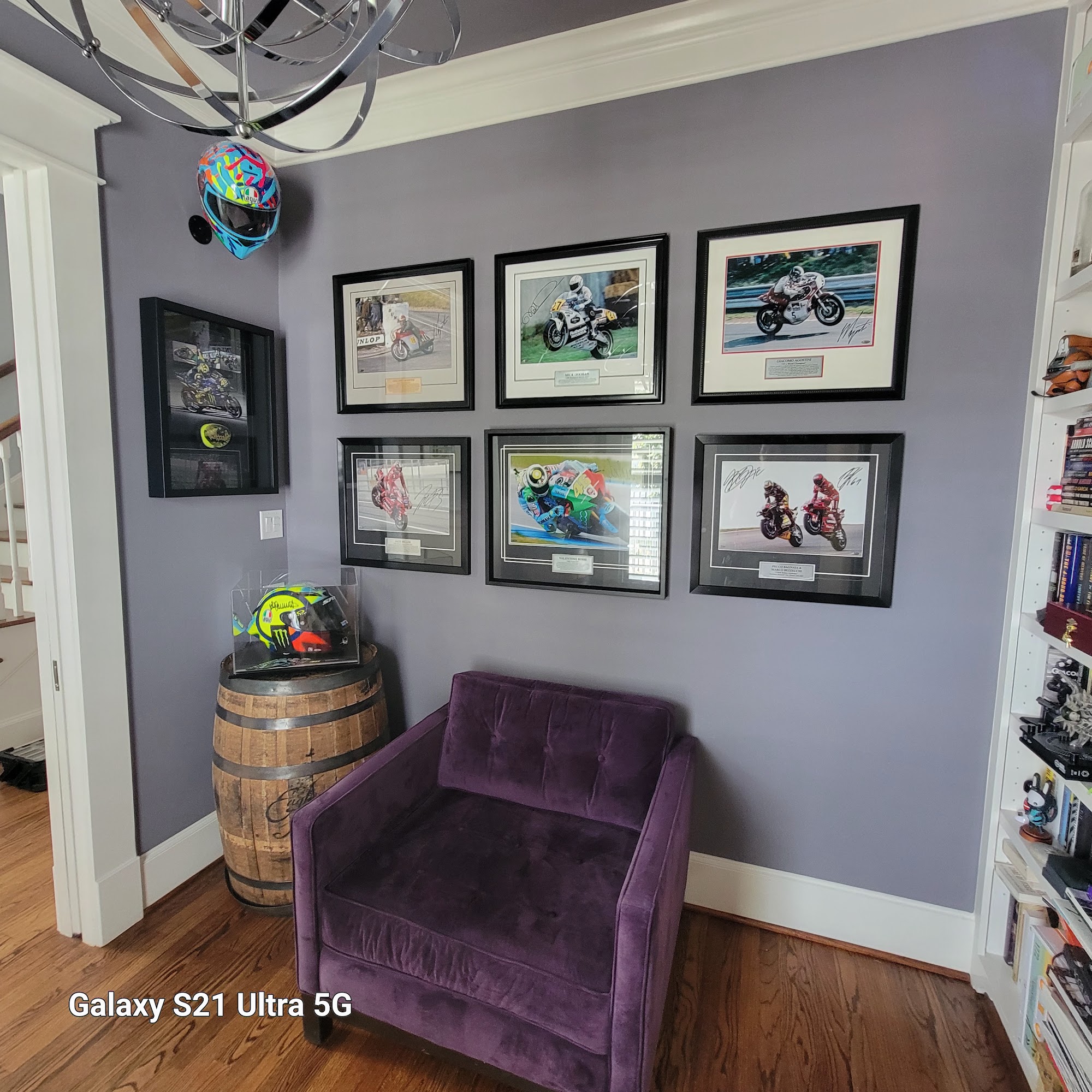 Picture Hanging with US