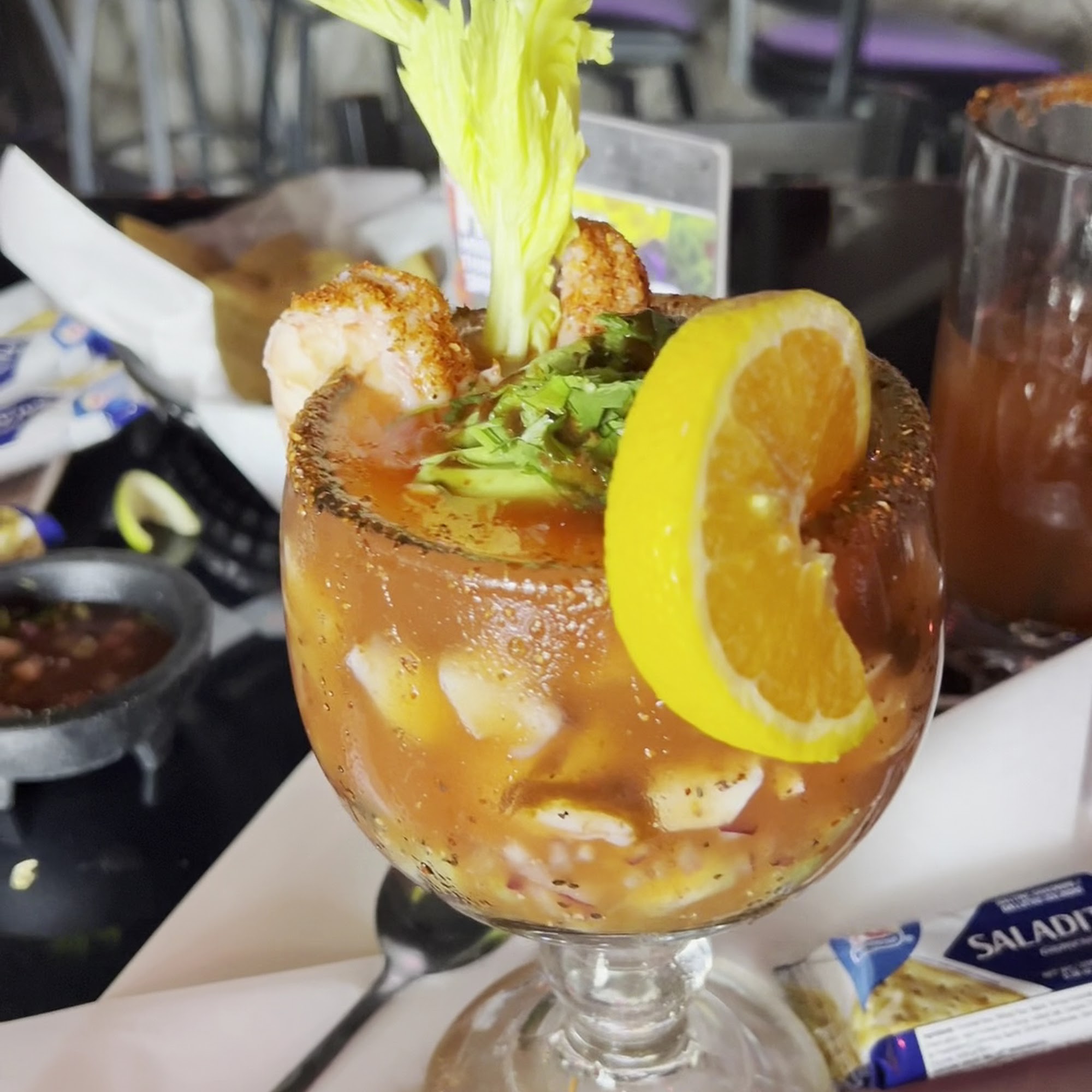 Los Toxicos Cantina