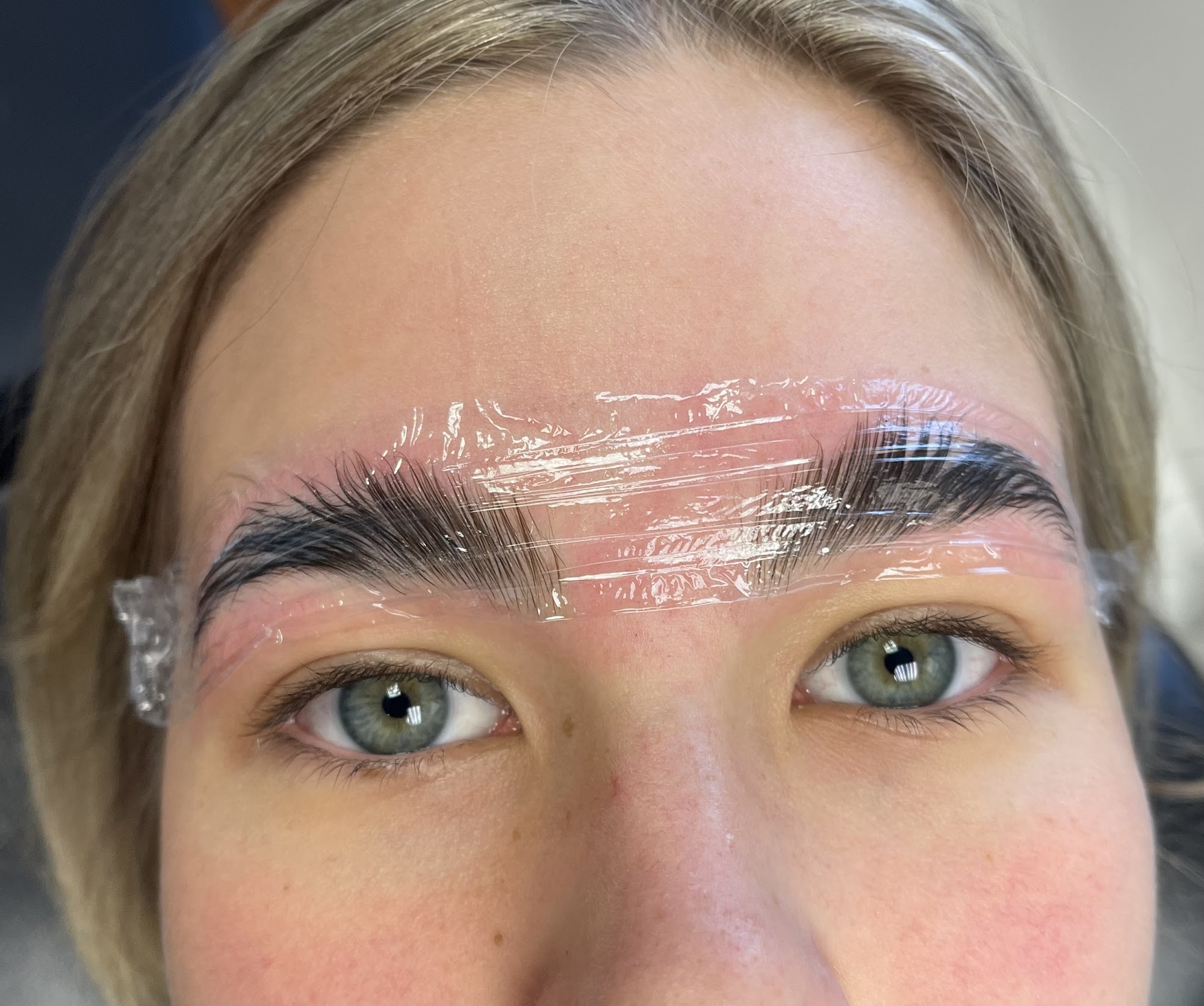 Pro Eyebrows Threading And Microblading