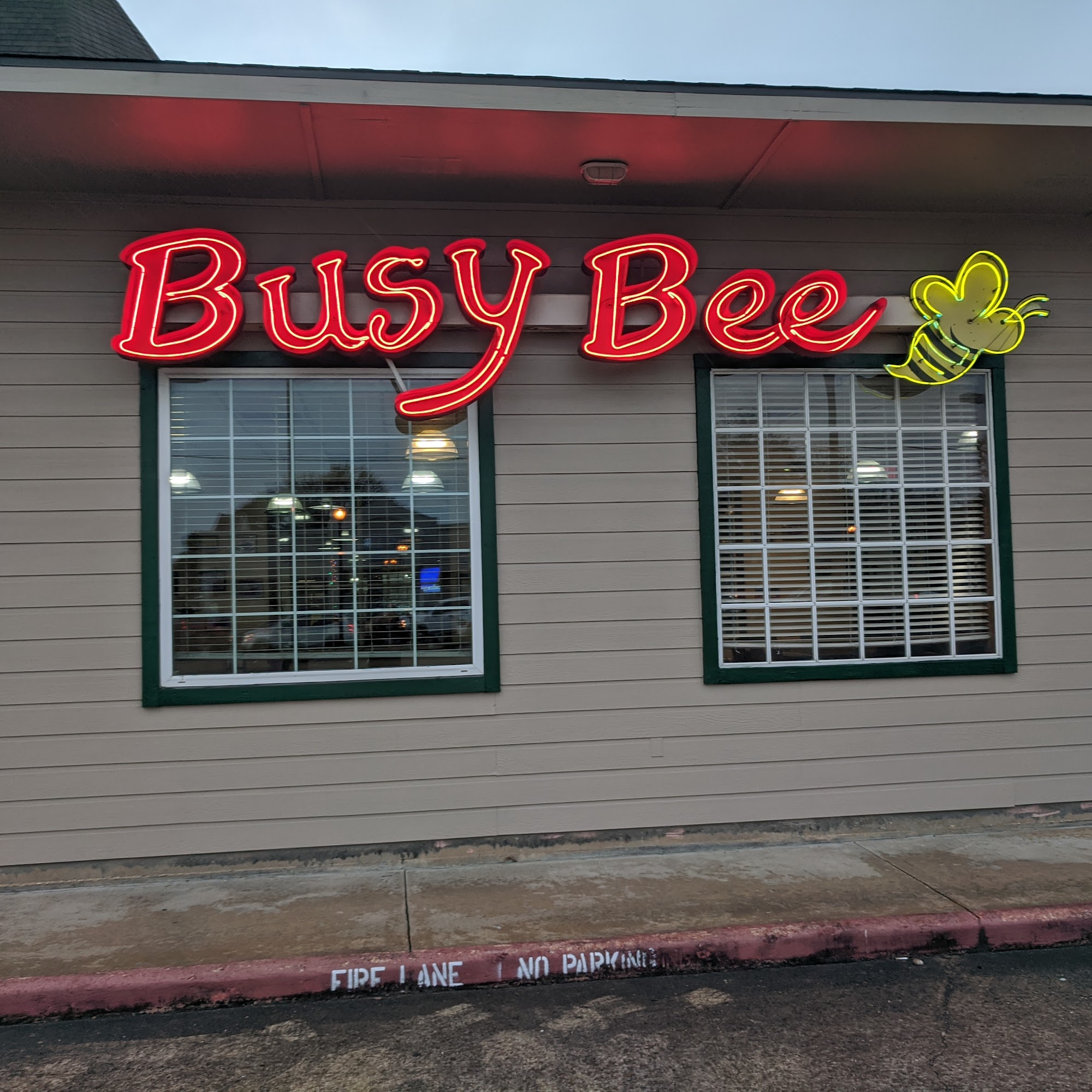 Busy Bee Cafe 4009 Broadway St, Pearland, TX 77581