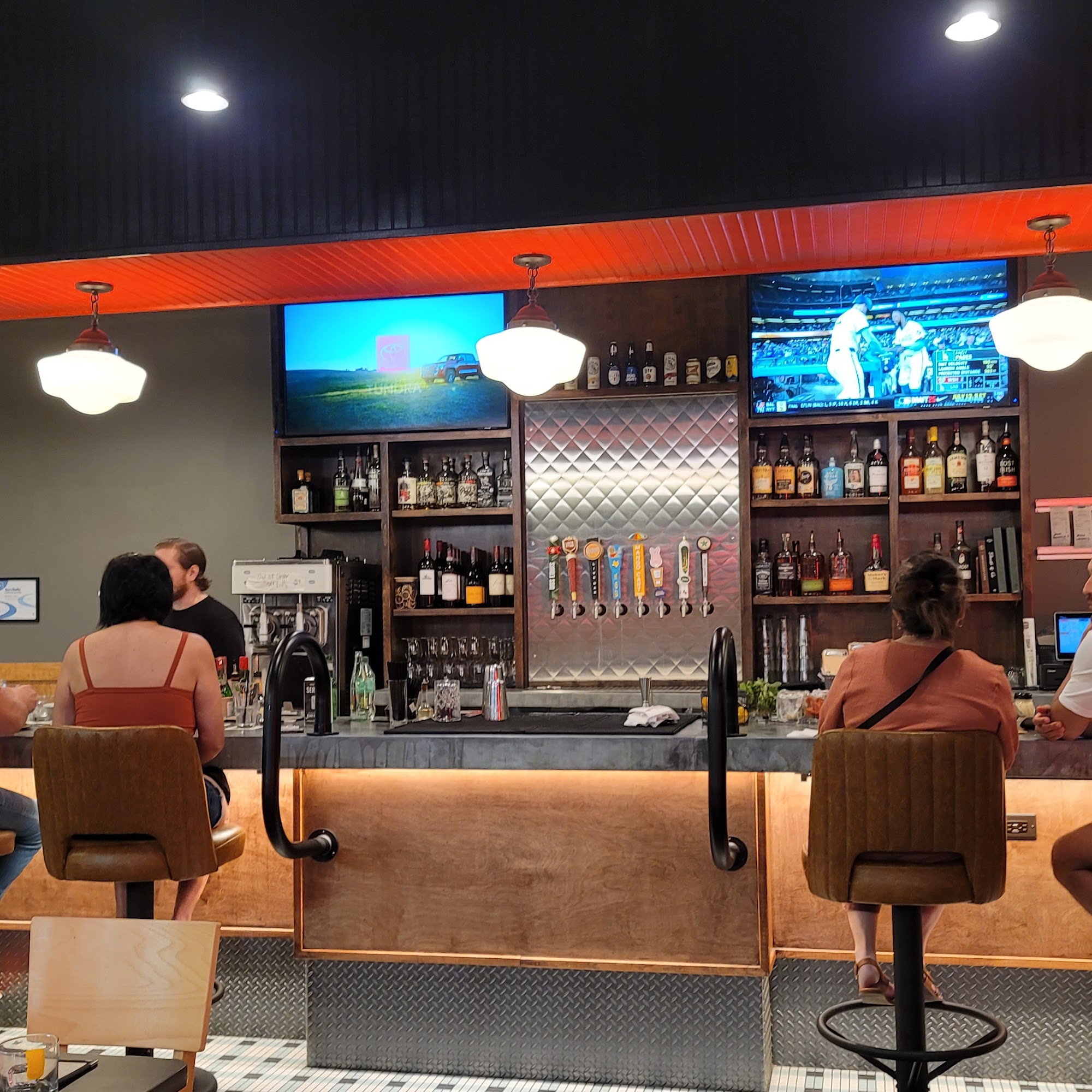 Via 313 9250 Broadway St #190, Pearland