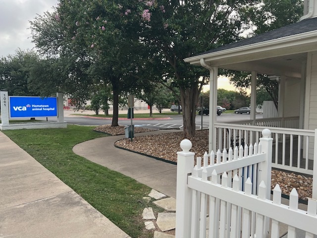 VCA Hometown Animal Hospital Pflugerville