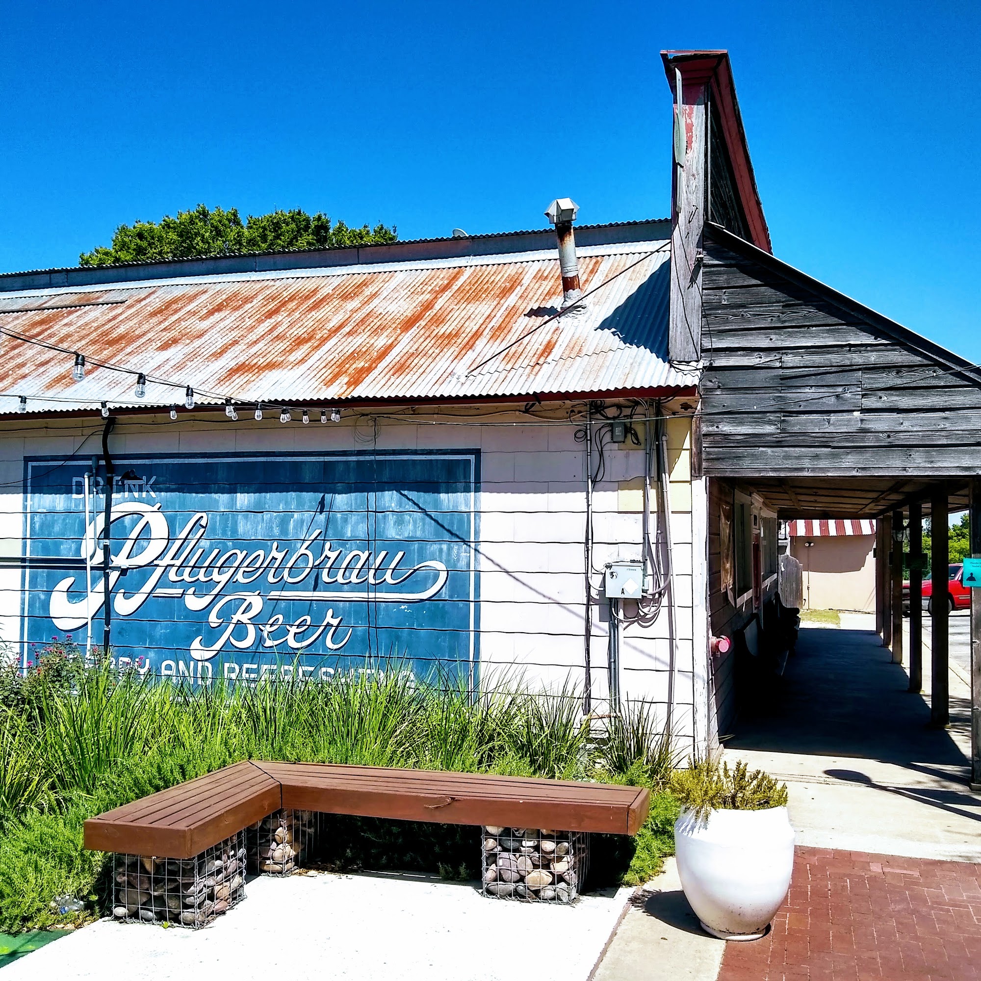 Hanovers Draught Haus Pflugerville