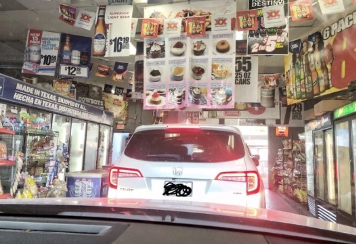 Olly's Drive Thru Pharr