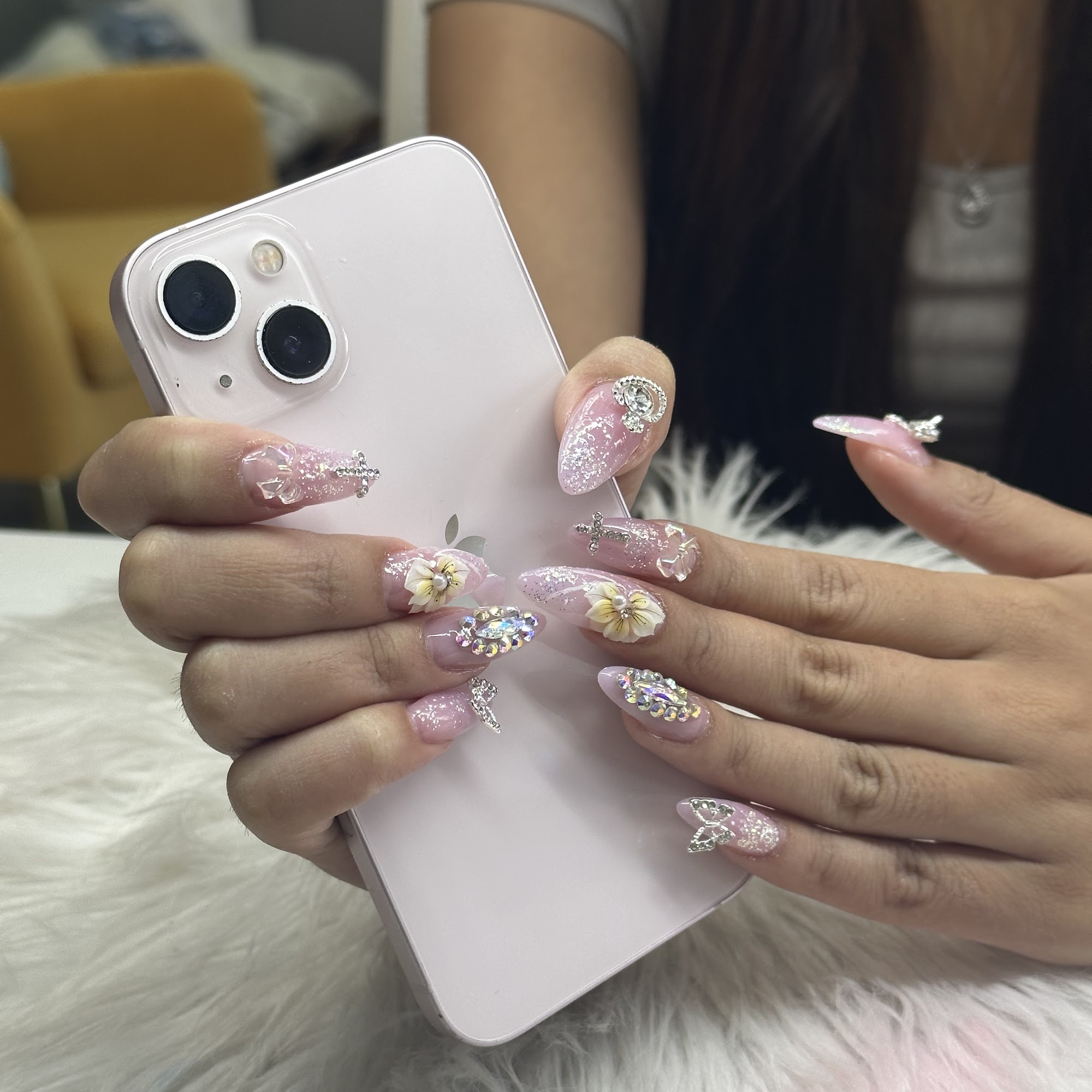 Tracy’s Lash and Nails Spa