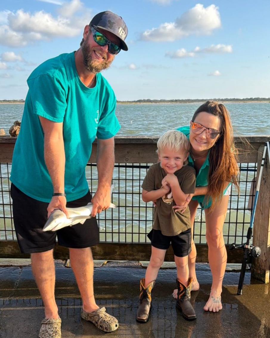 Indianola Fishing Marina, Bait Shop, Restaurant Bar & Grill in Port Lavaca Port Lavaca