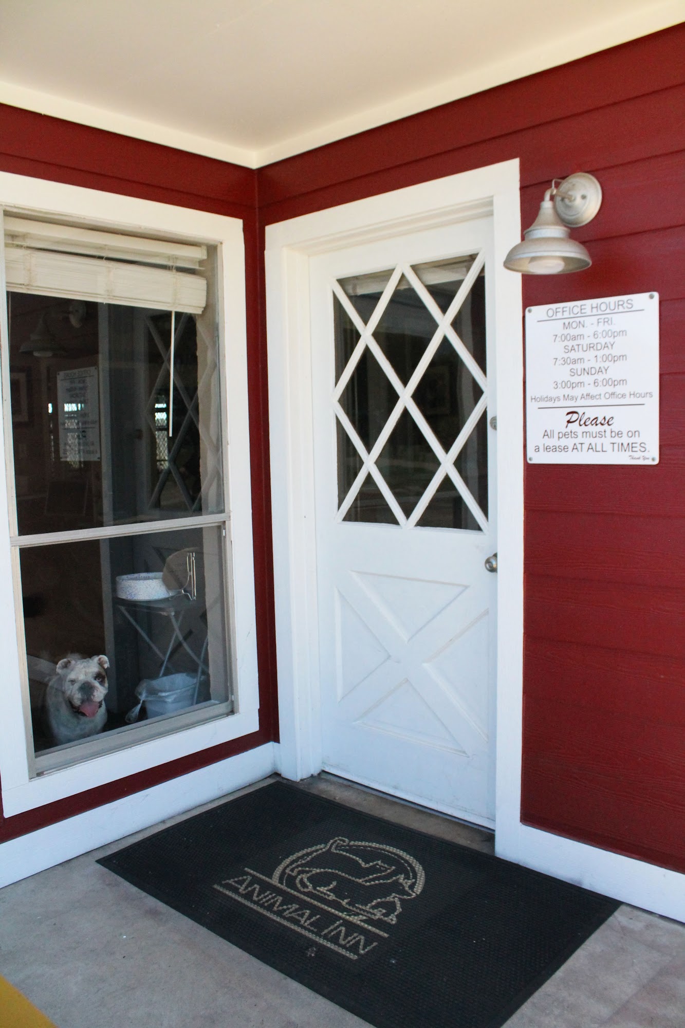 Waggin' Tails Animal Inn Richmond