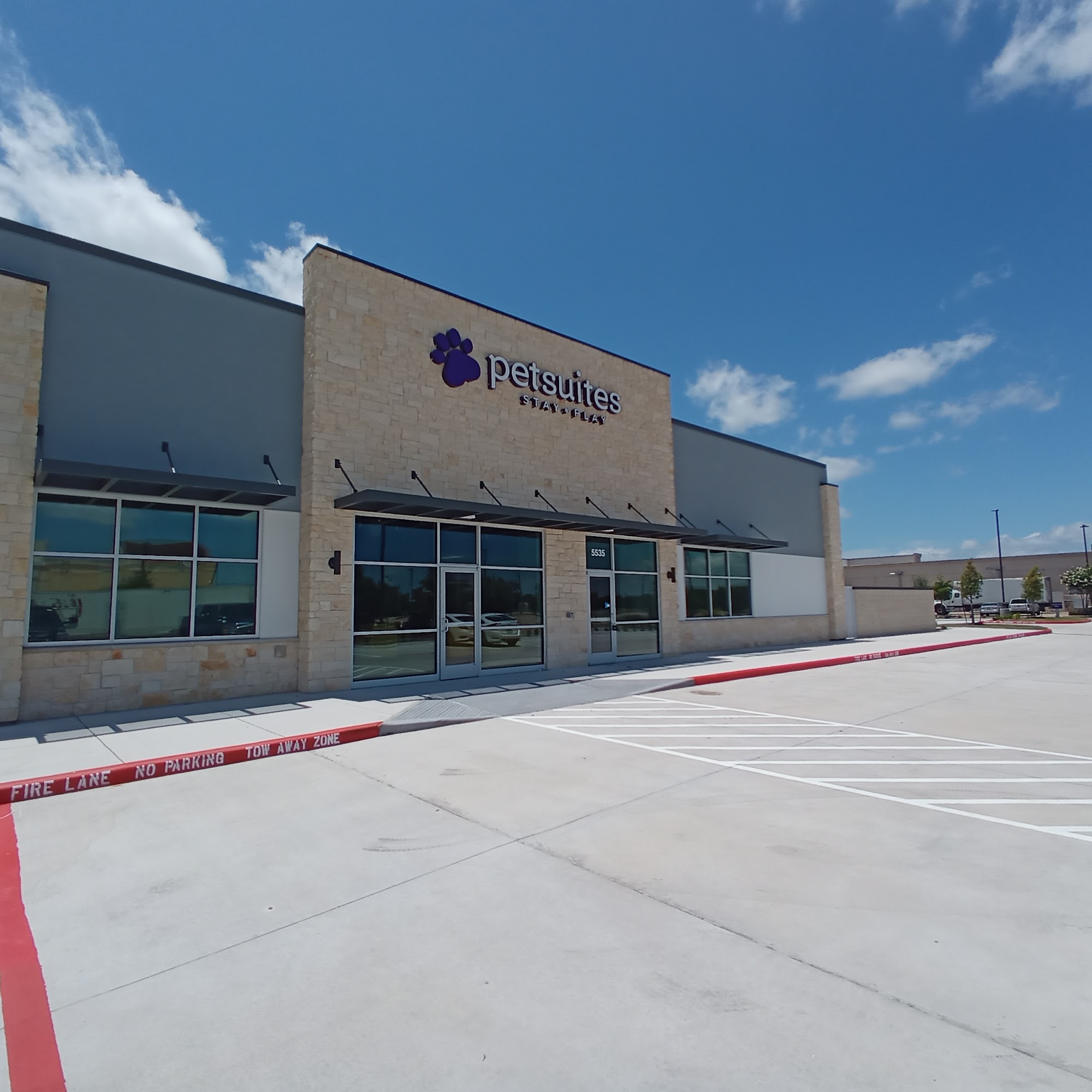 PetSuites Long Meadow Richmond