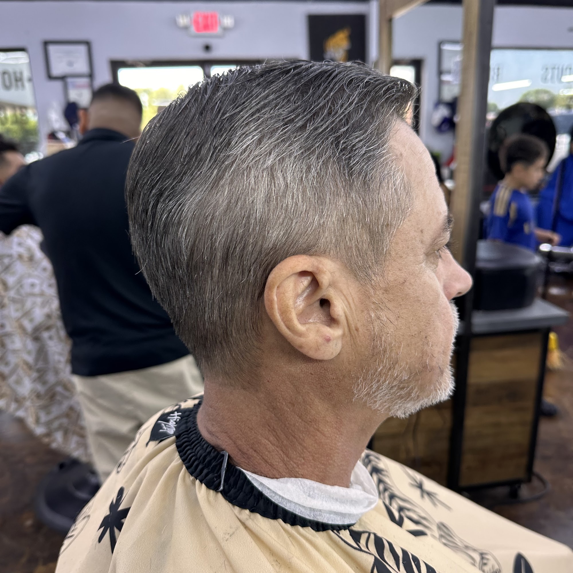 Maggie’s Barbershop