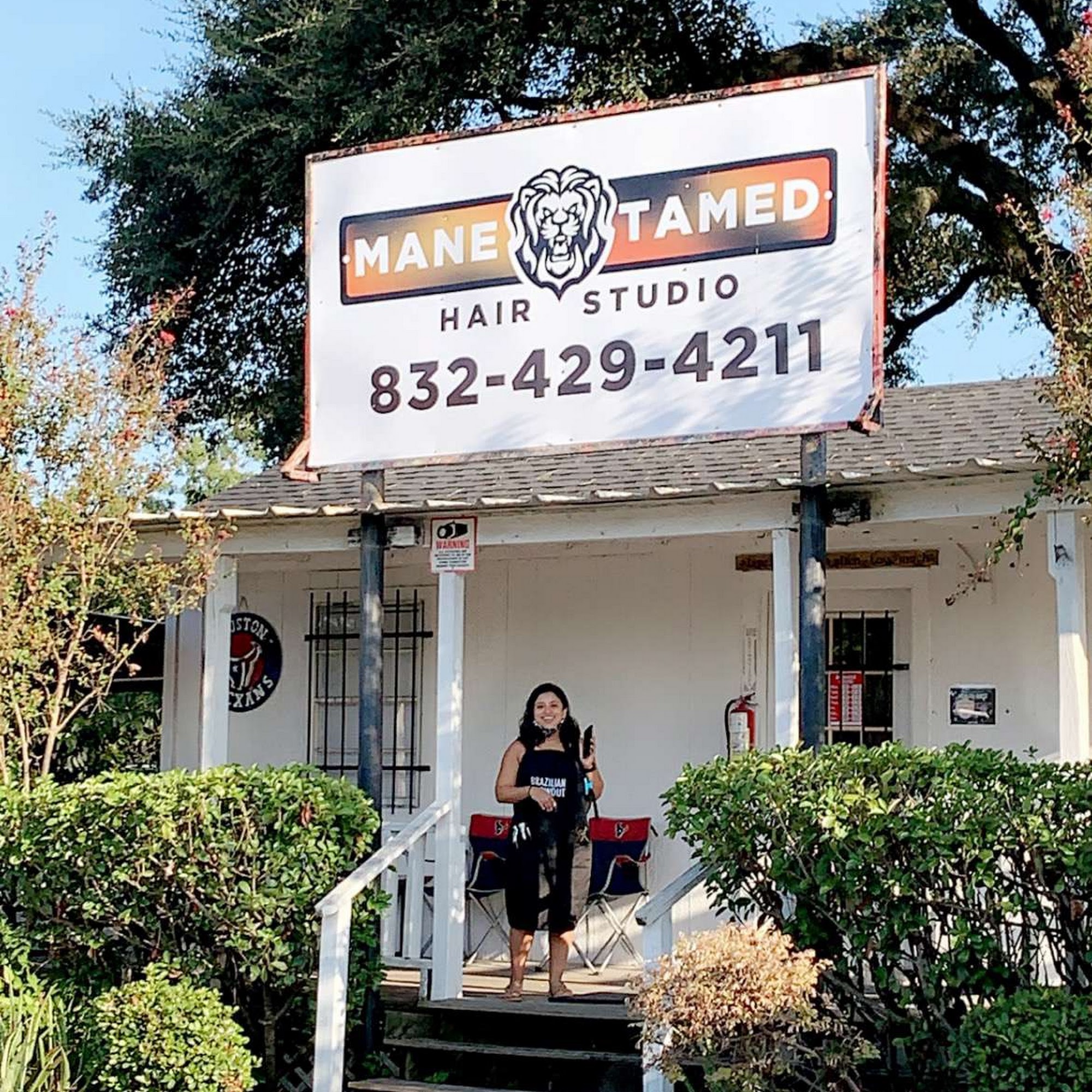 Mane Tamed Hair Studio 1701 Avenue I, Rosenberg Texas 77471