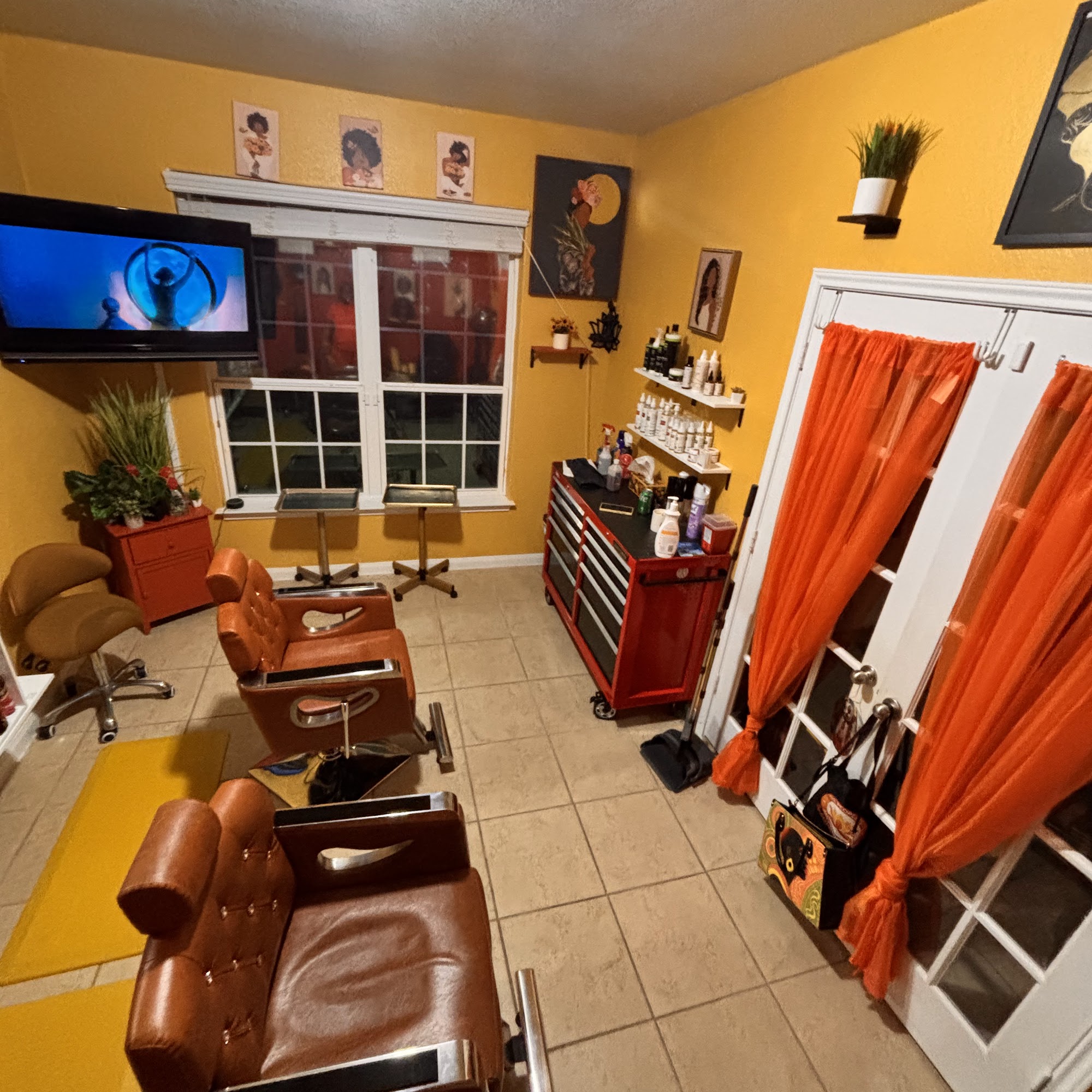 The Barber and Loc Lounge