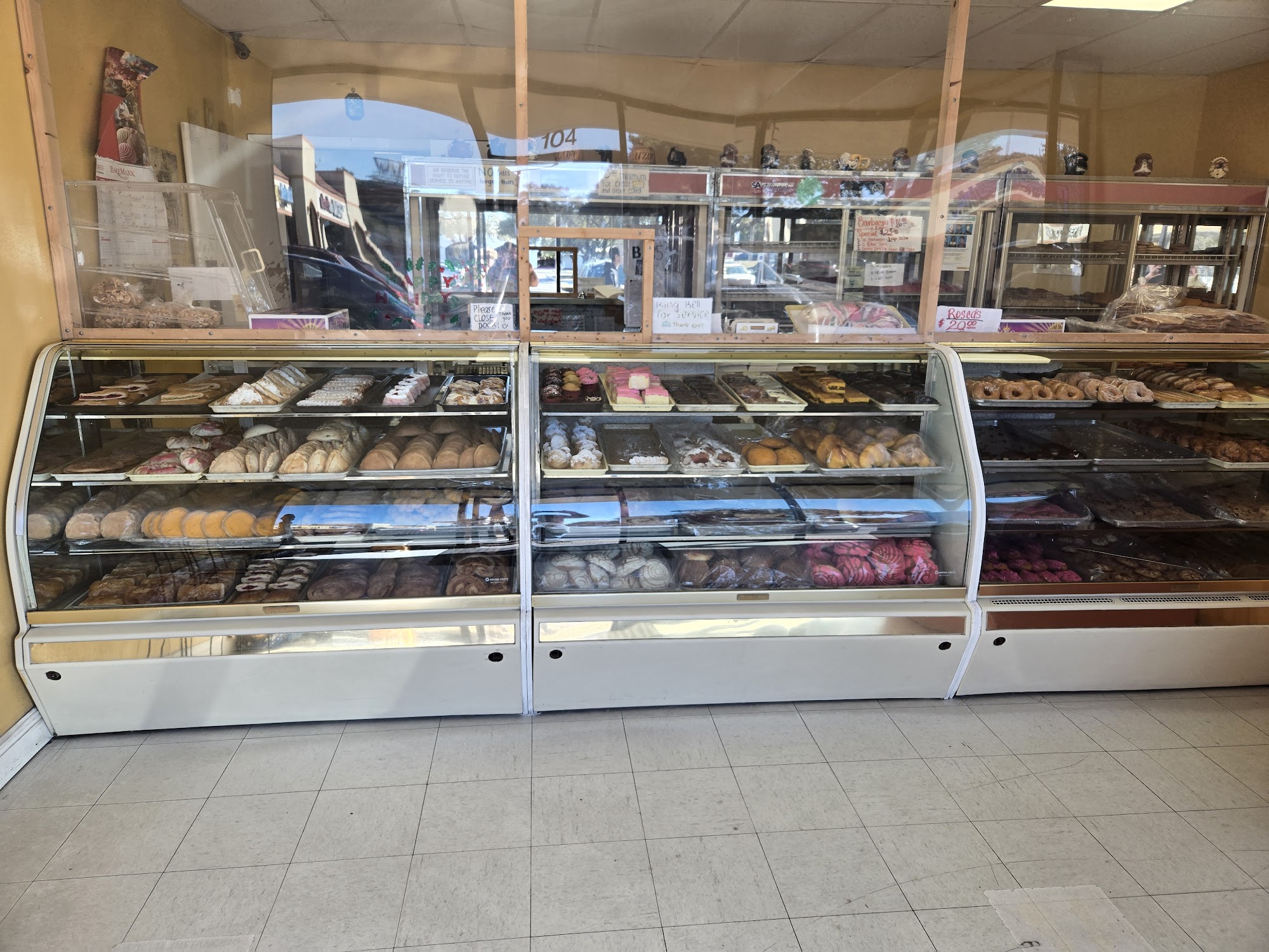 La Popular Bakery Menu